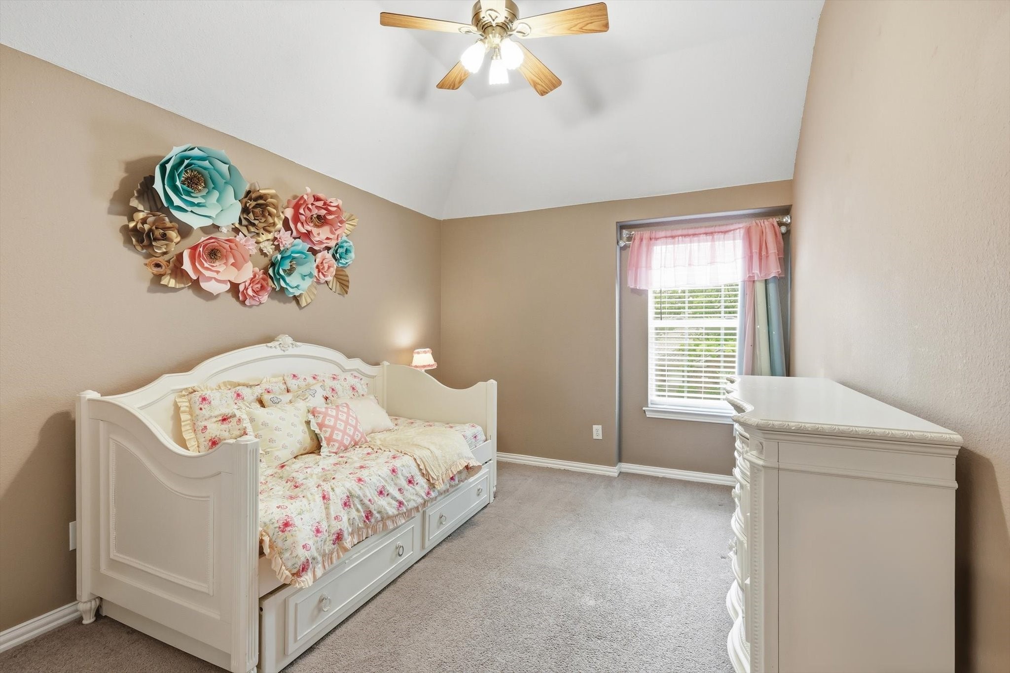 5733 Sugar Maple Drive