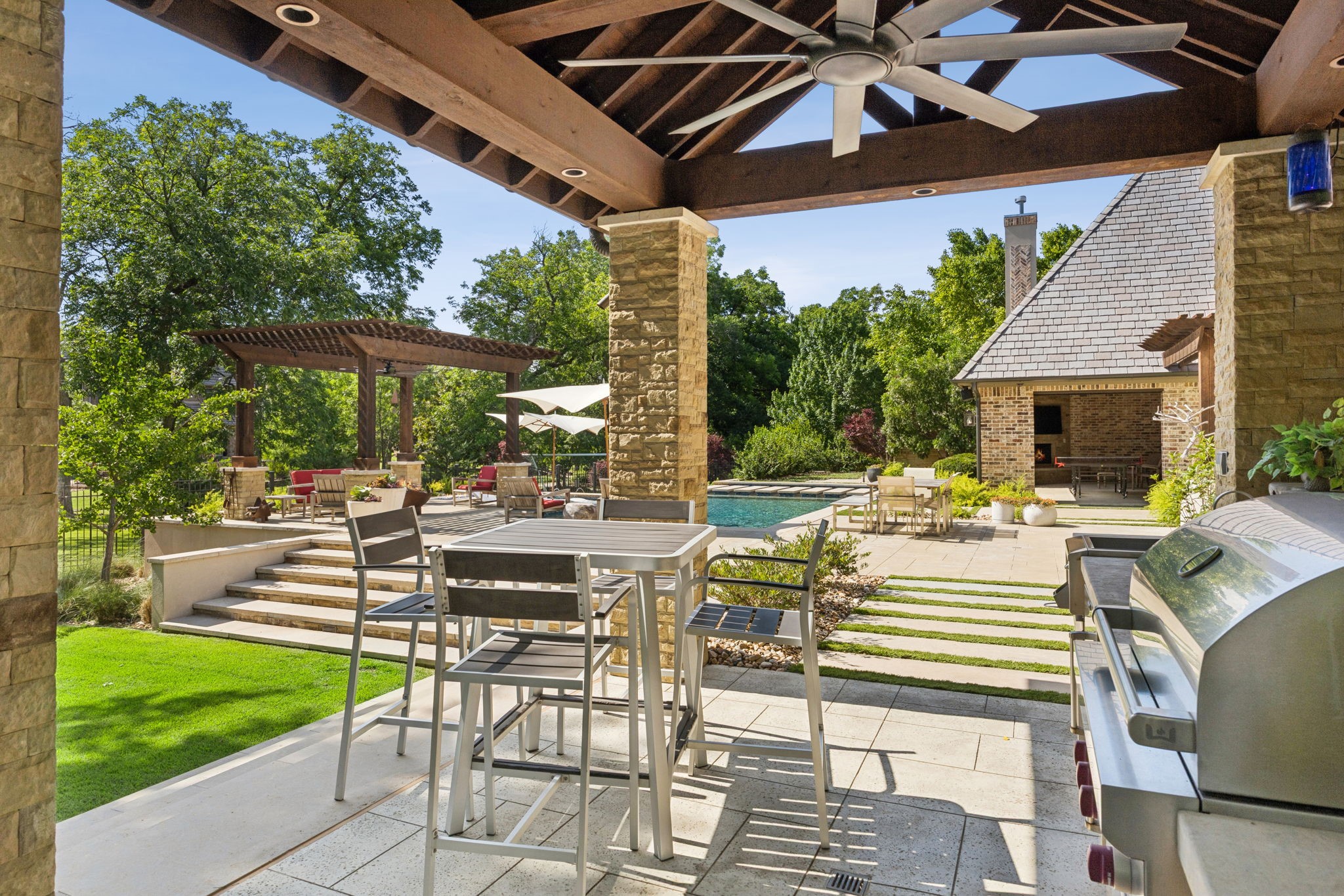 1500 Glenmeade Court