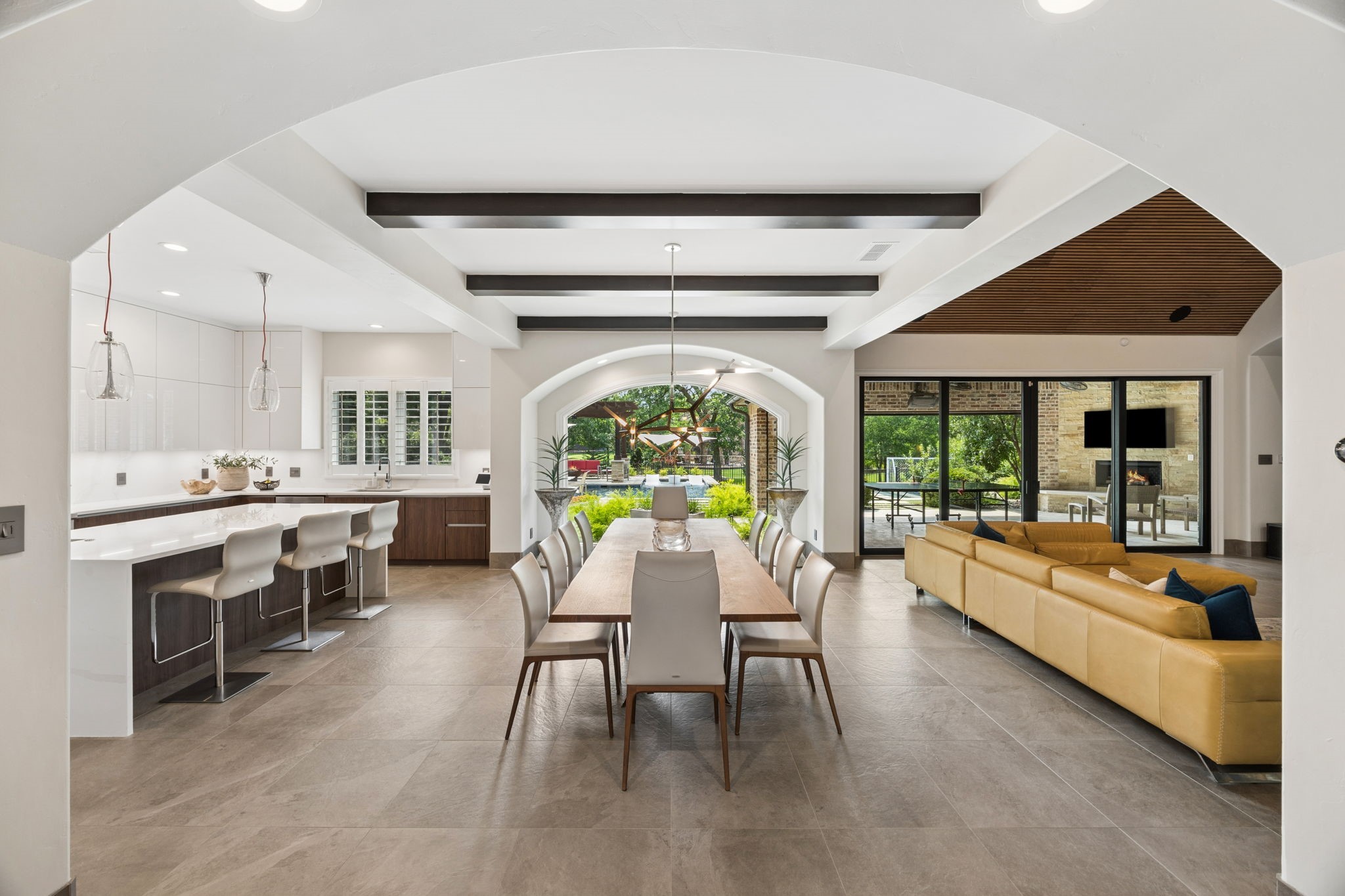 1500 Glenmeade Court