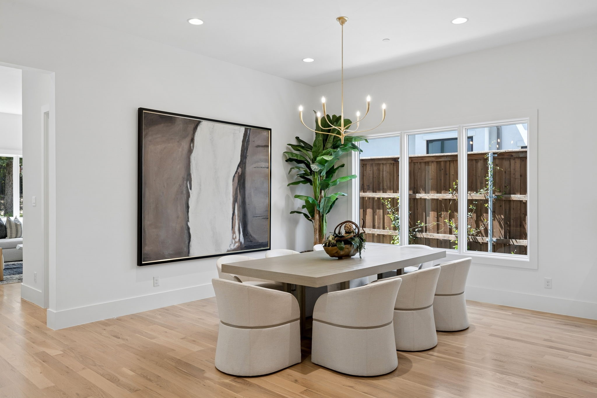 225 Metairie Lane