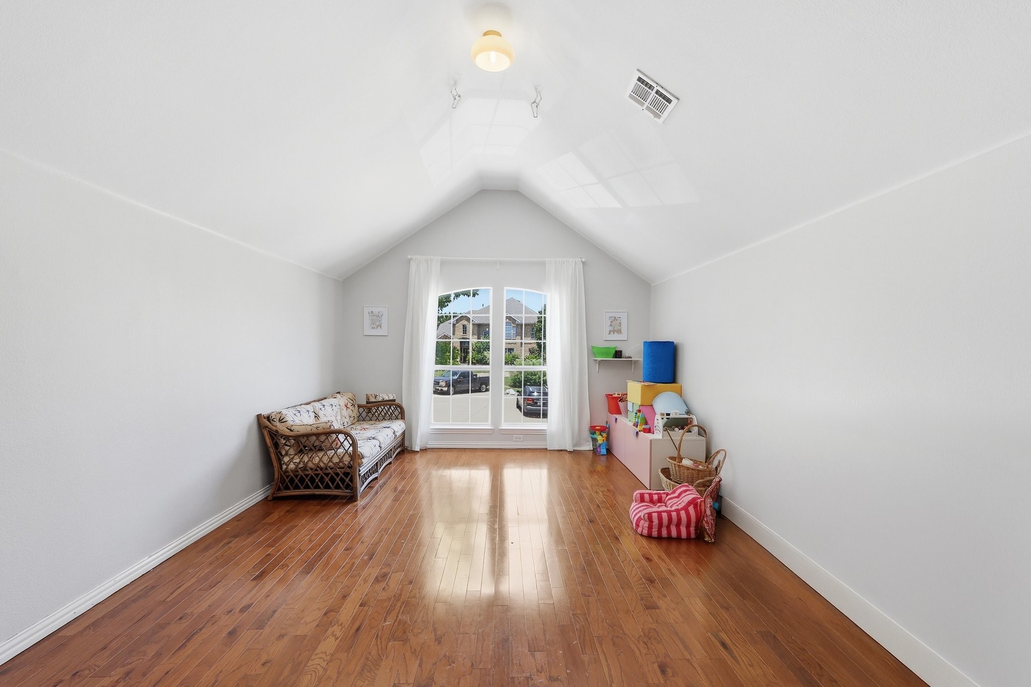 4588 Mountain Laurel Drive