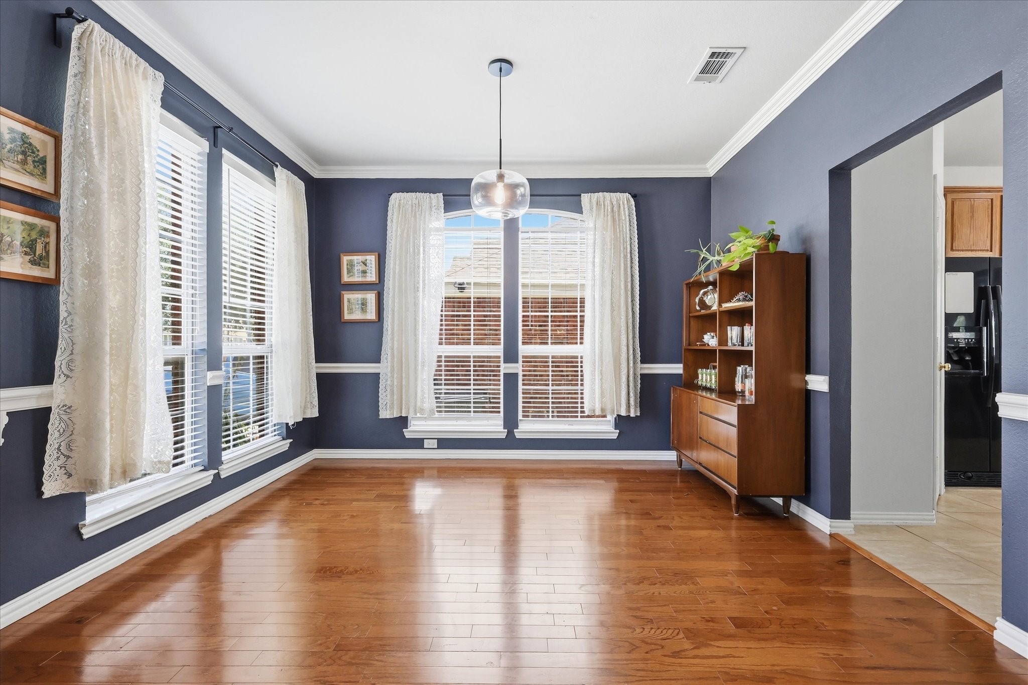 4588 Mountain Laurel Drive