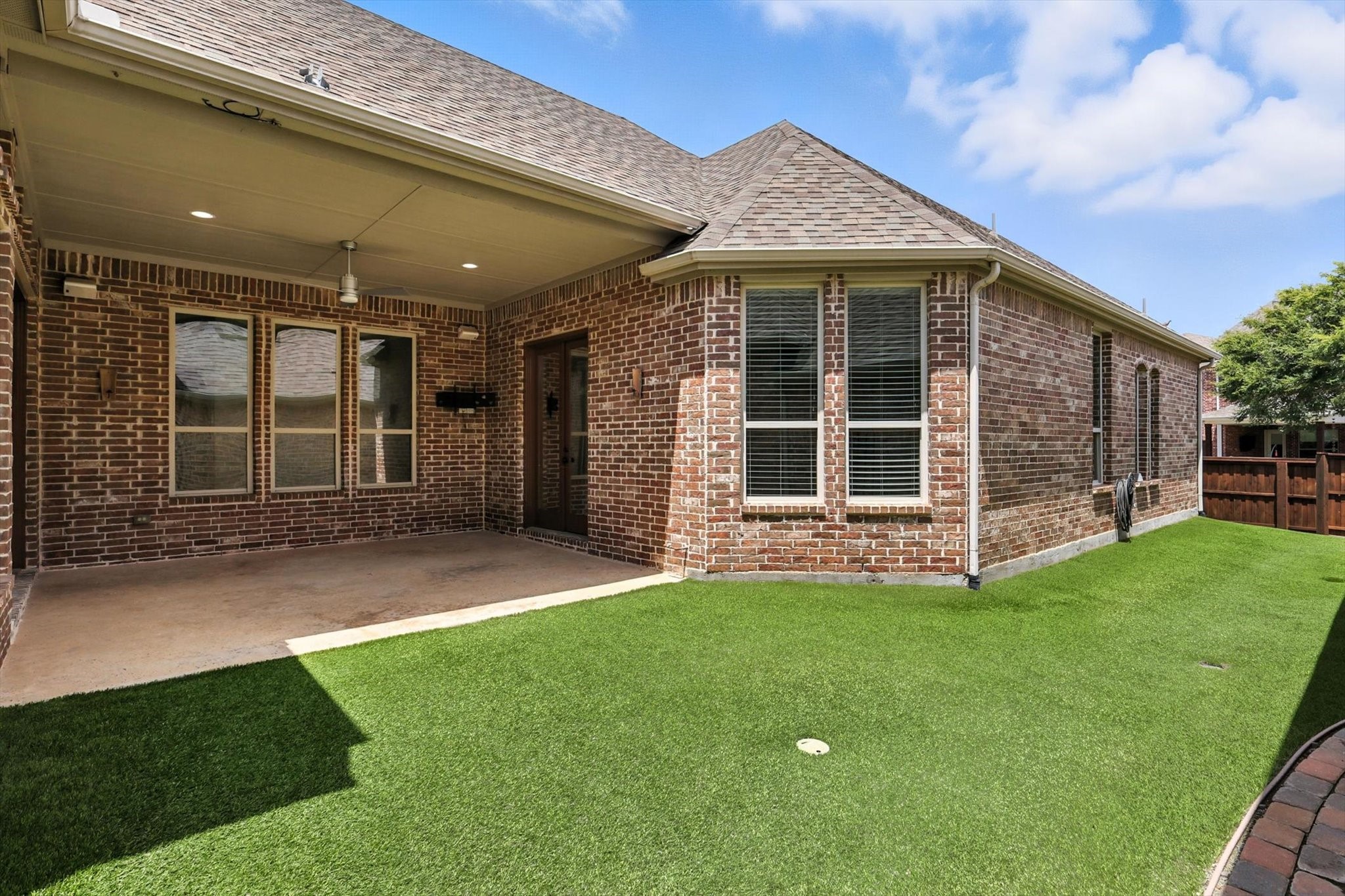 1621 Le Mans Lane