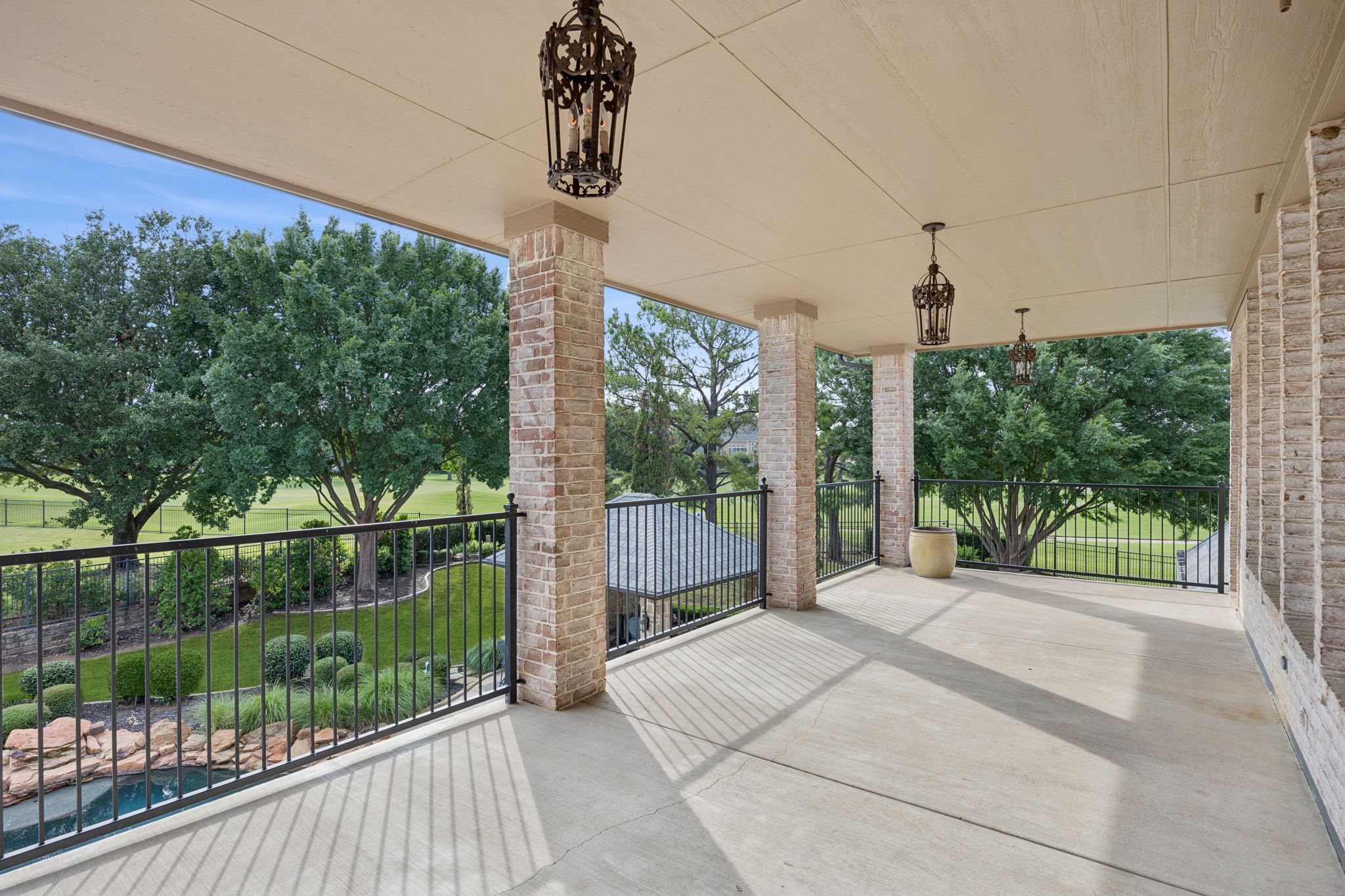 414 Bryn Meadows