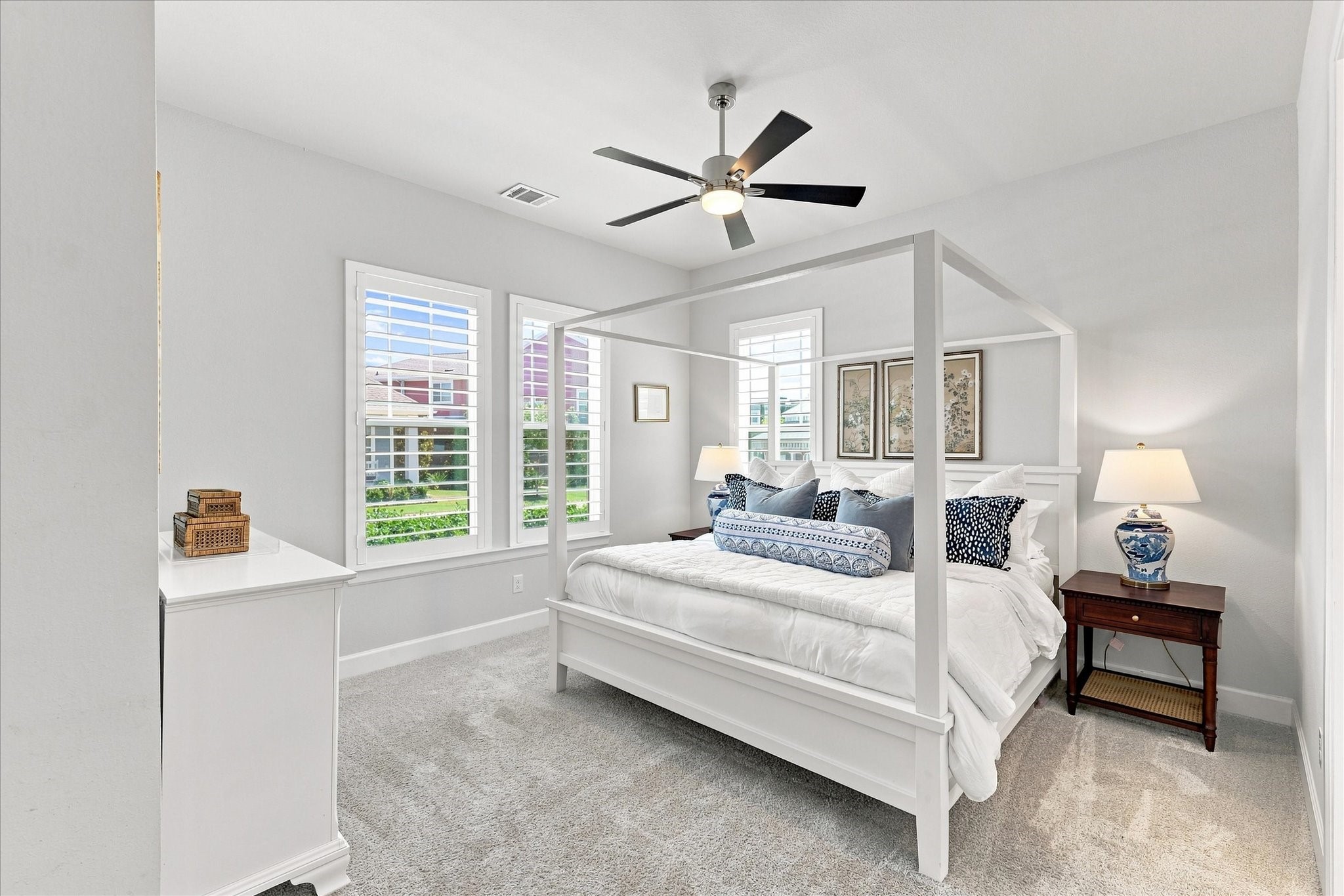 6132 Mayfair Mews