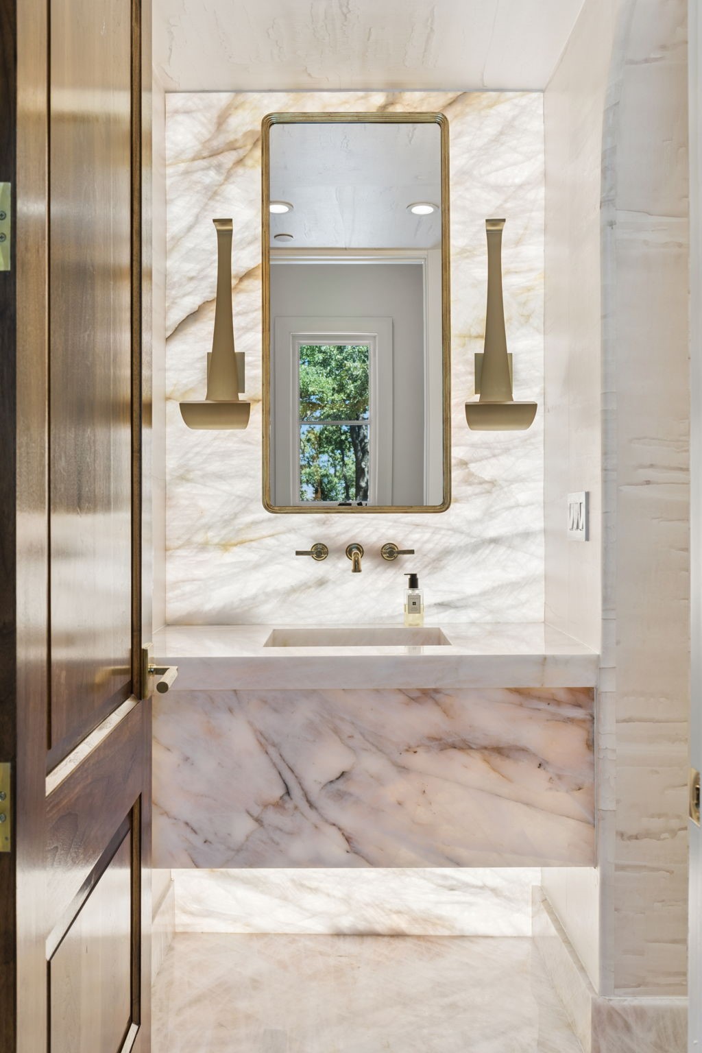 1208 Perdenalas Trail