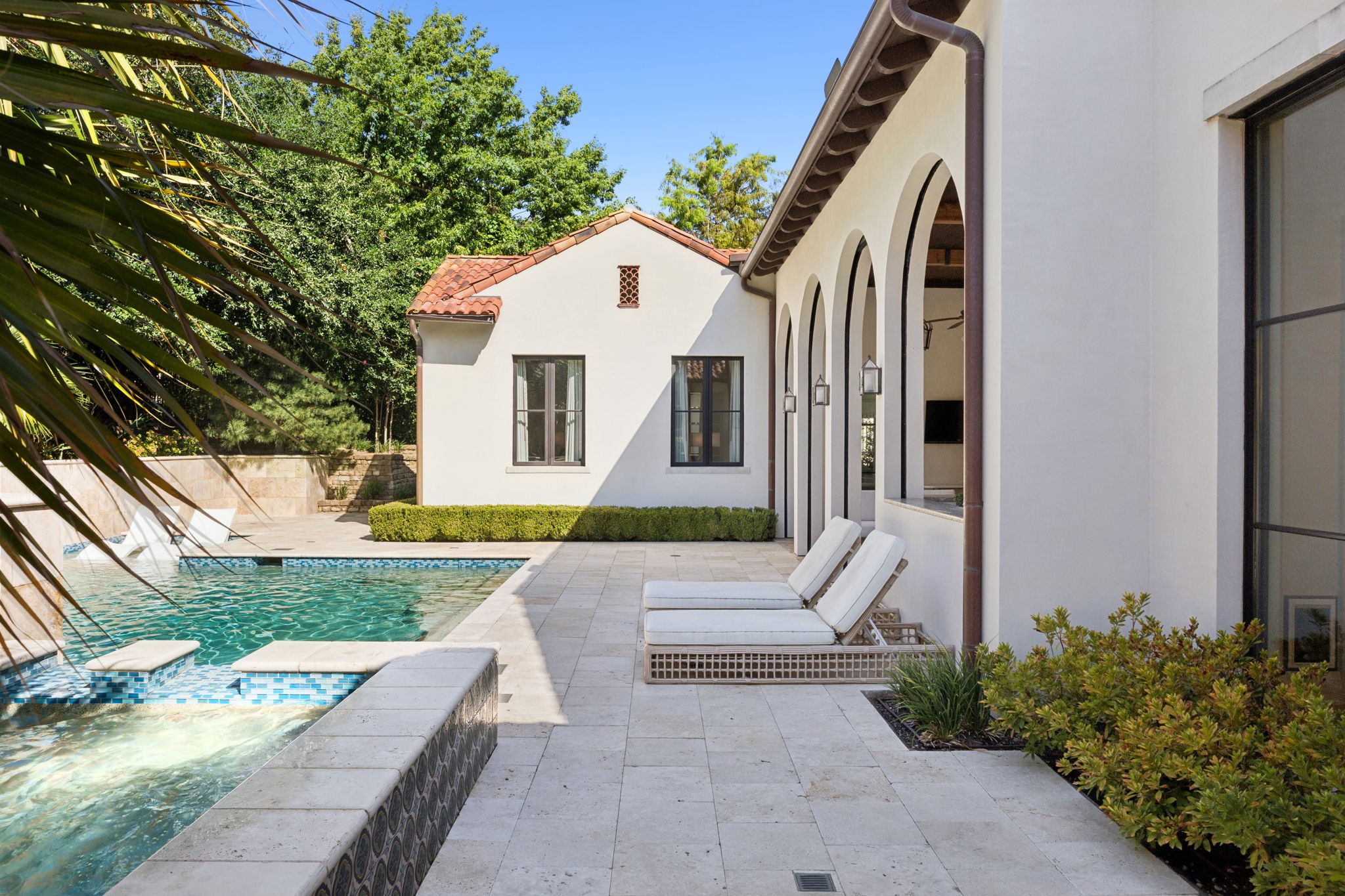 1402 Fountain Grass Court