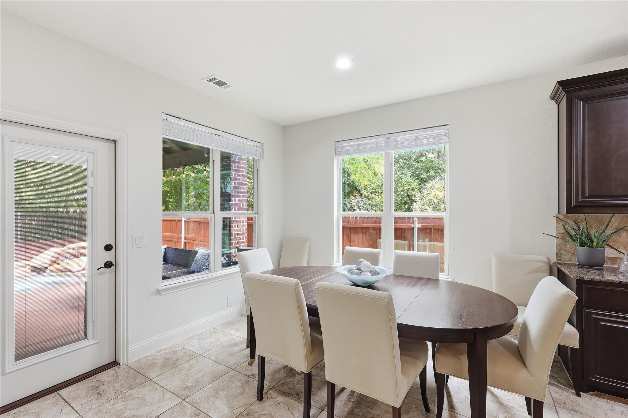 2600 Gateway Court