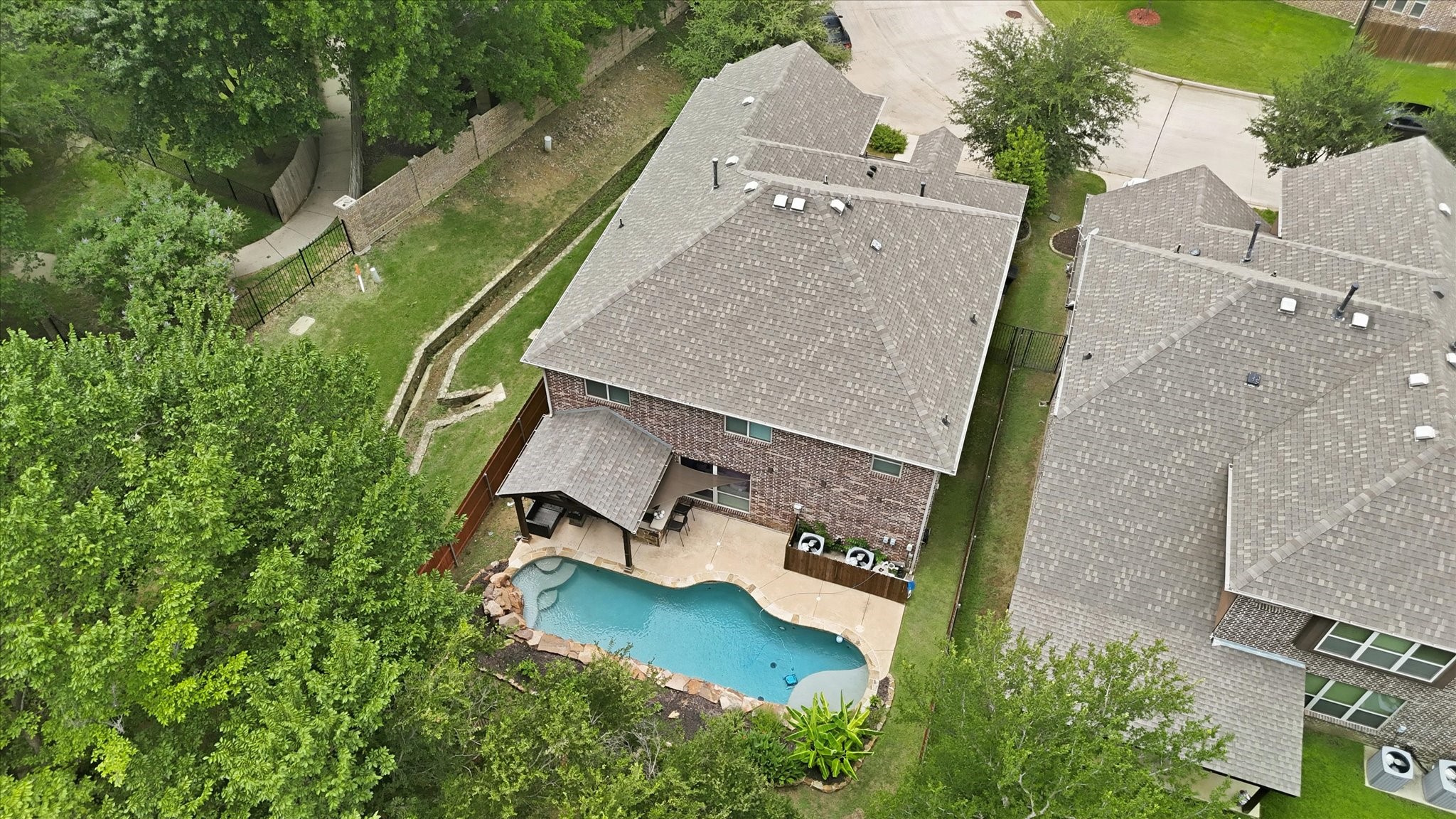 2600 Gateway Court