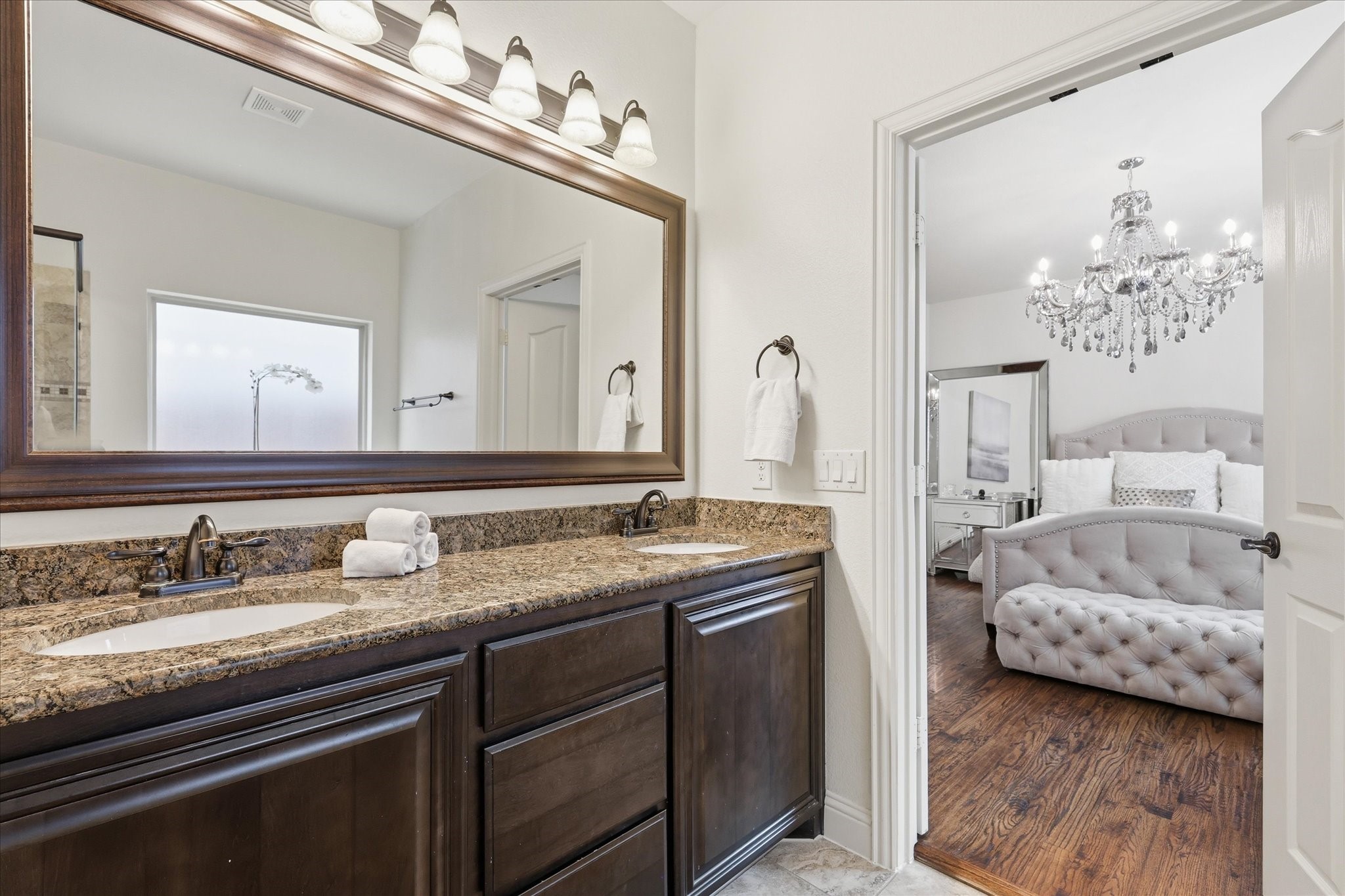 2600 Gateway Court