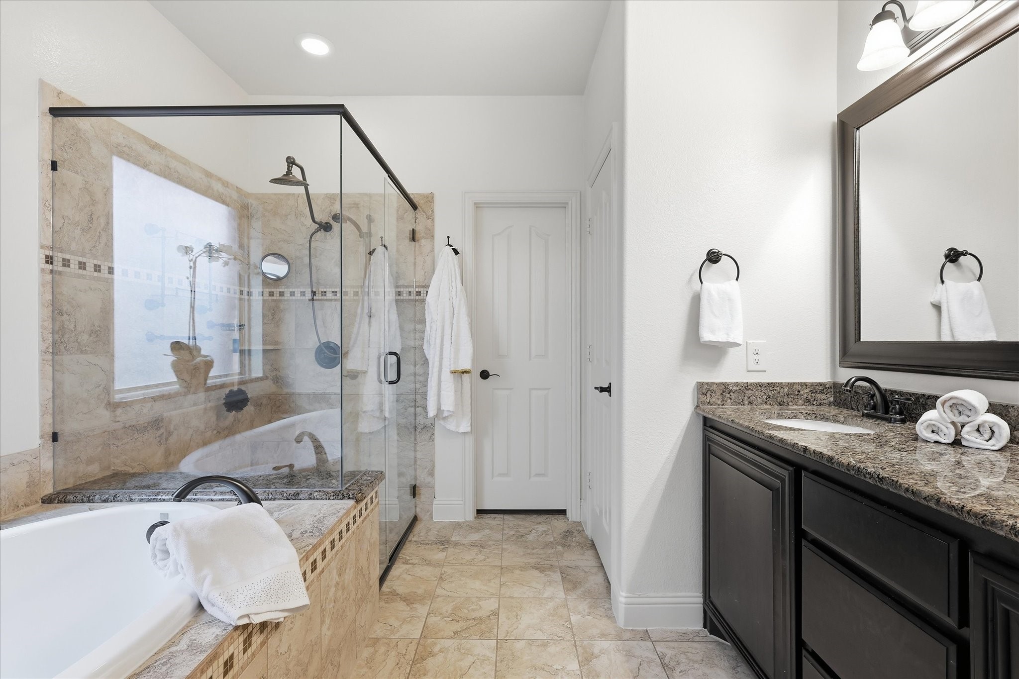 2600 Gateway Court