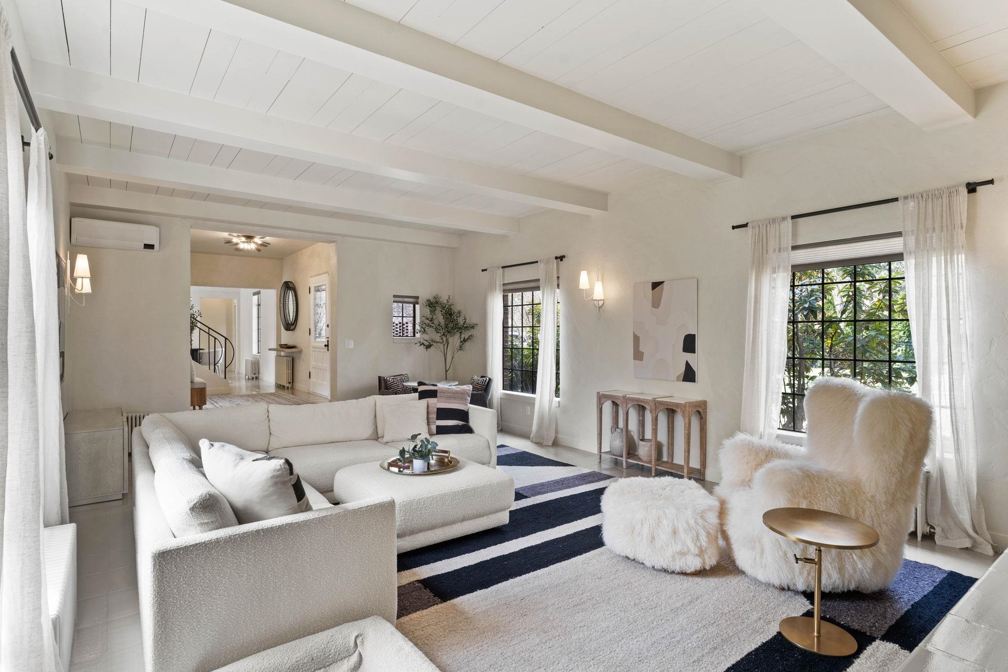 1605 S Rockwood Blvd