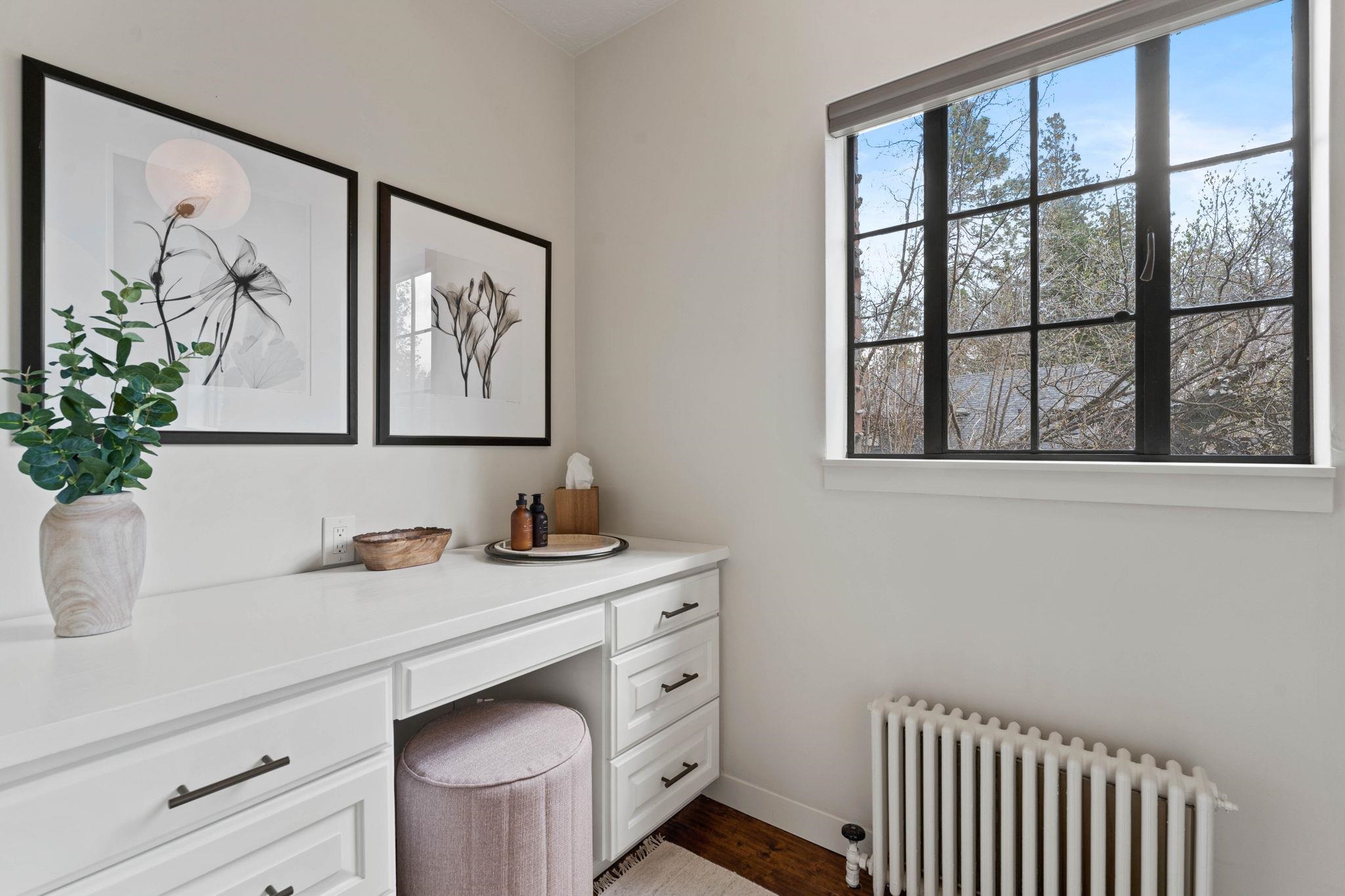 1605 S Rockwood Blvd