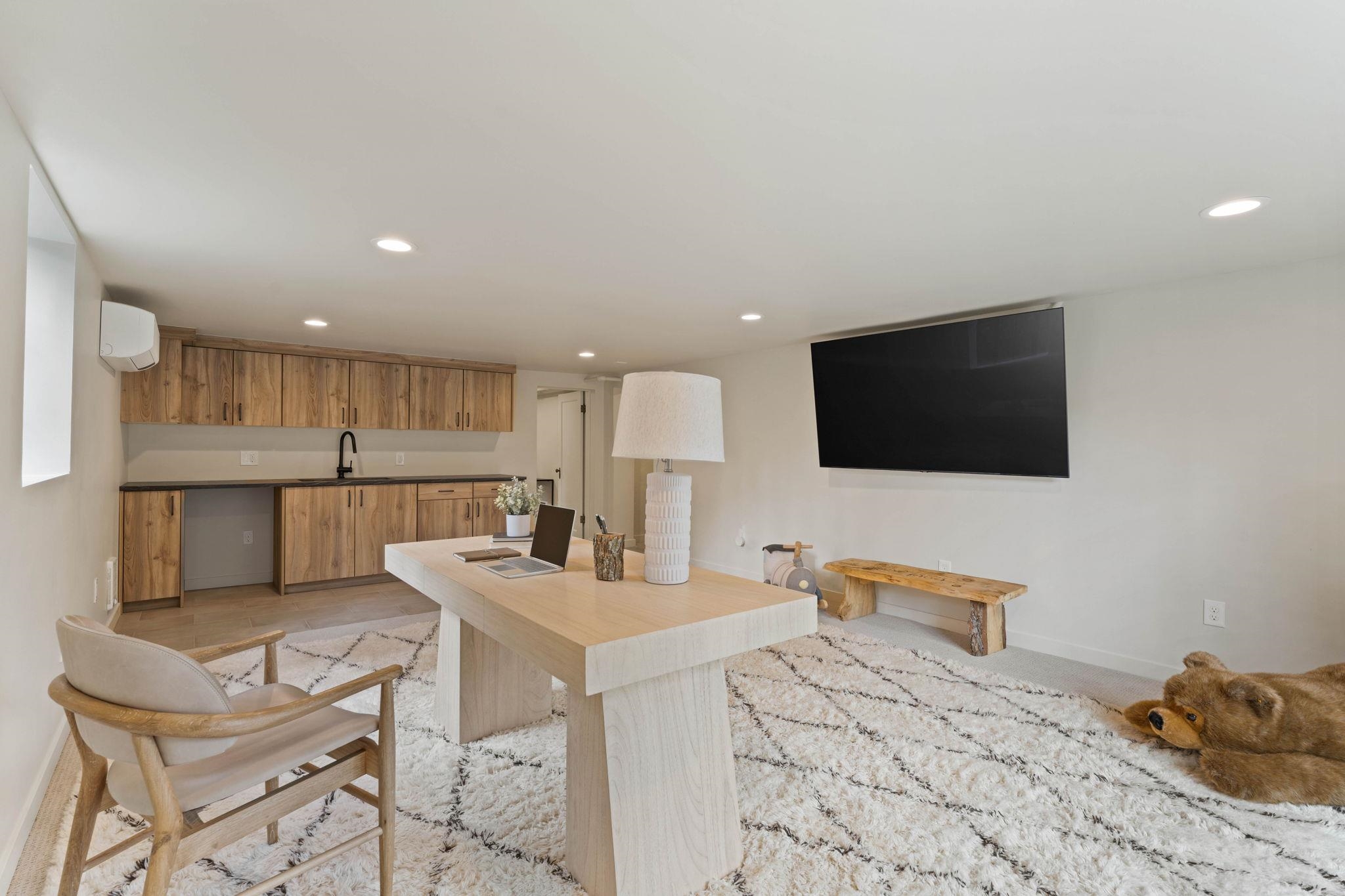 1605 S Rockwood Blvd