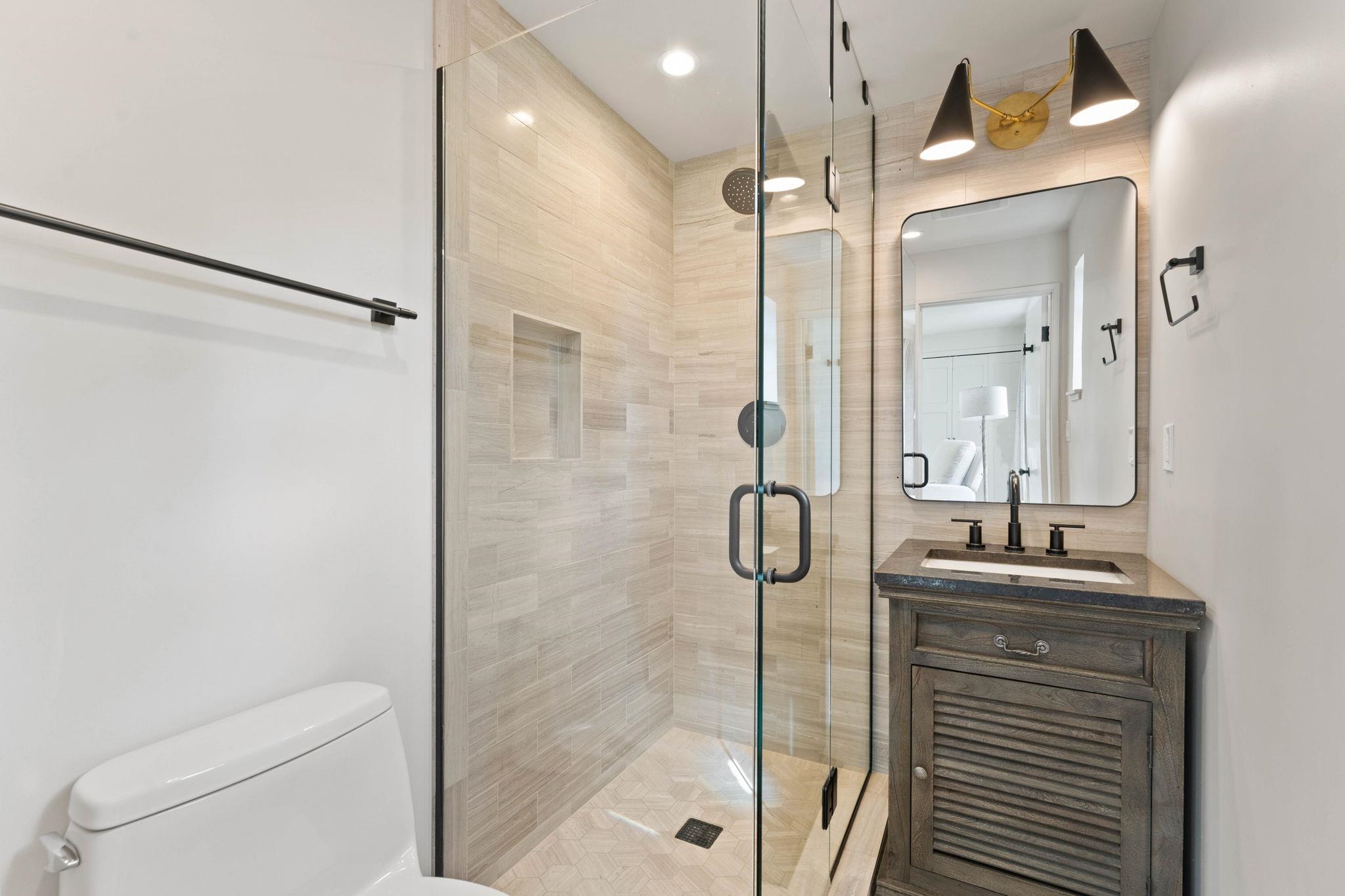 1605 S Rockwood Blvd