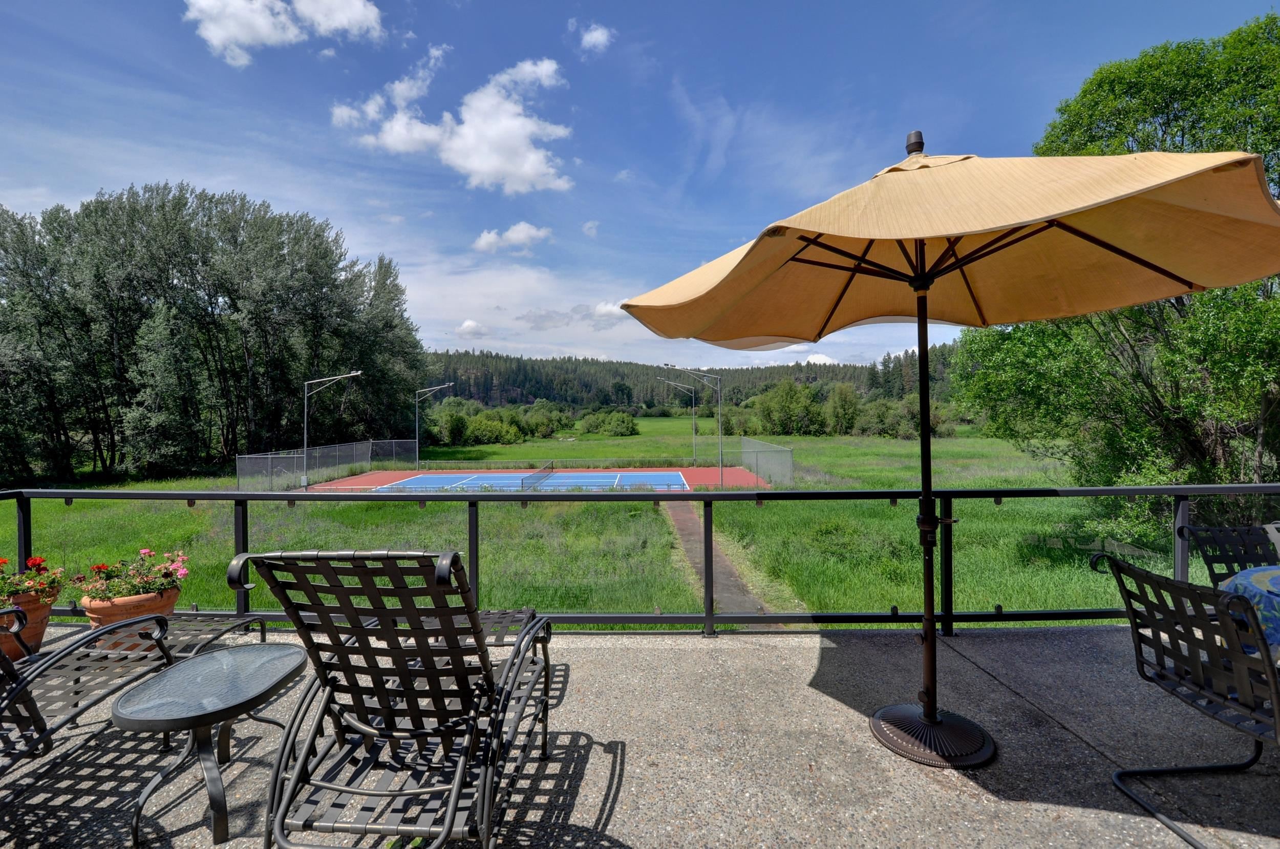 12719 N VISTAWOOD Ct