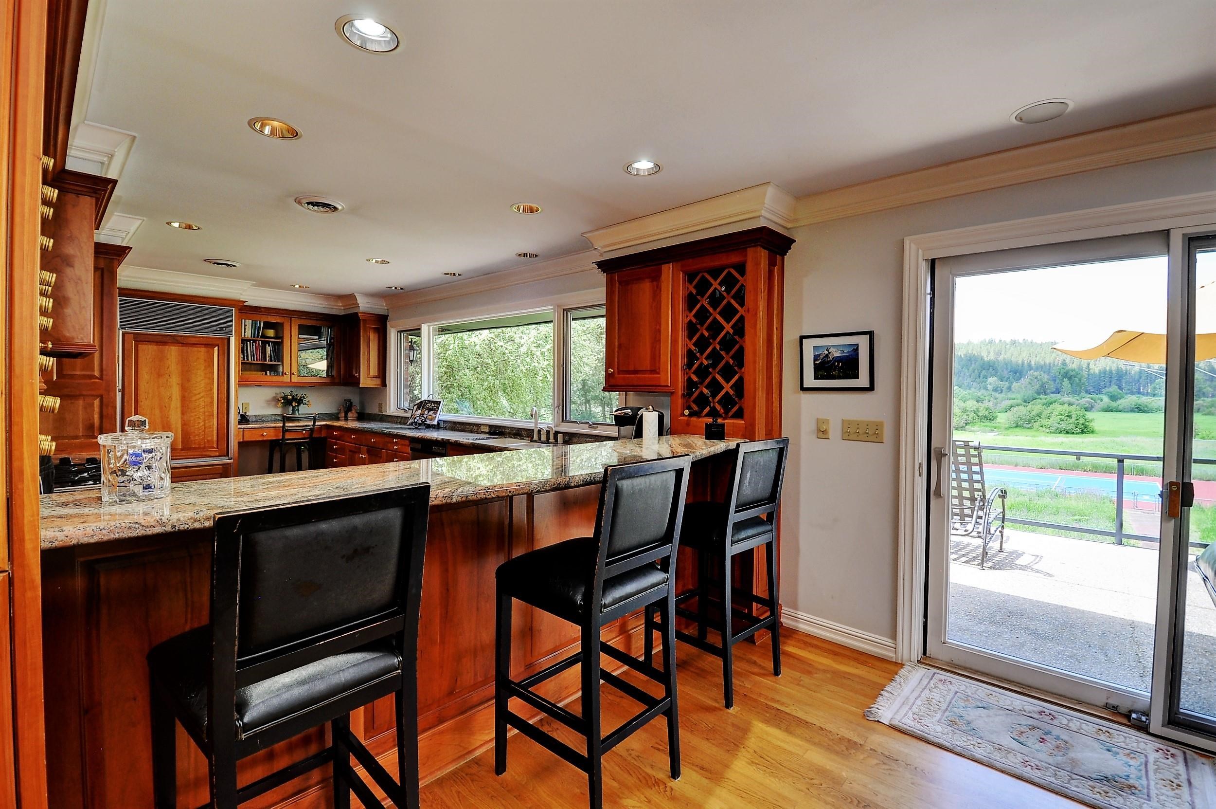 12719 N VISTAWOOD Ct