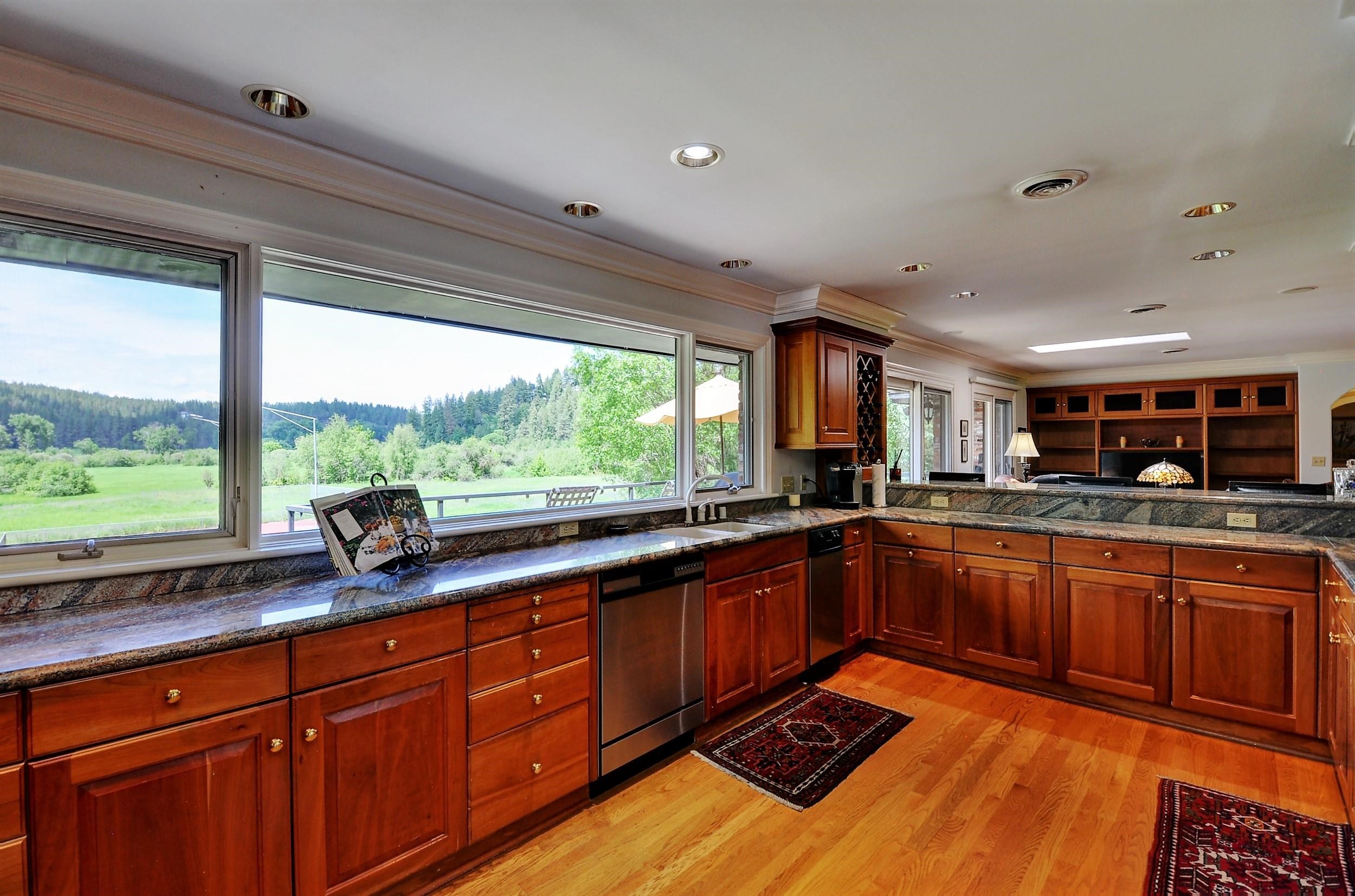 12719 N VISTAWOOD Ct