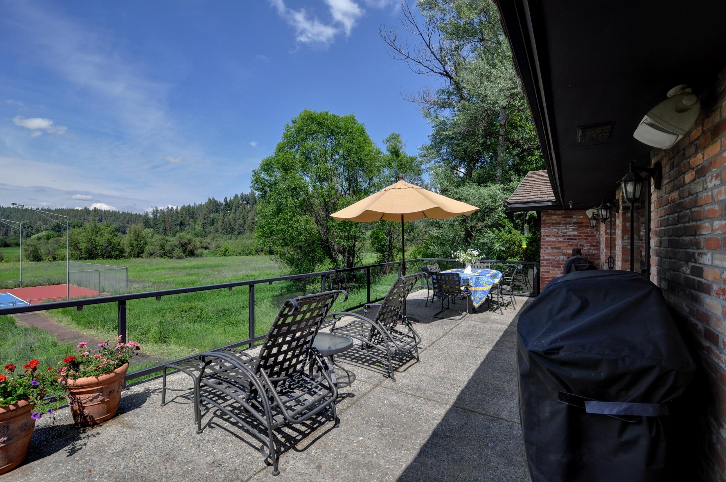 12719 N VISTAWOOD Ct