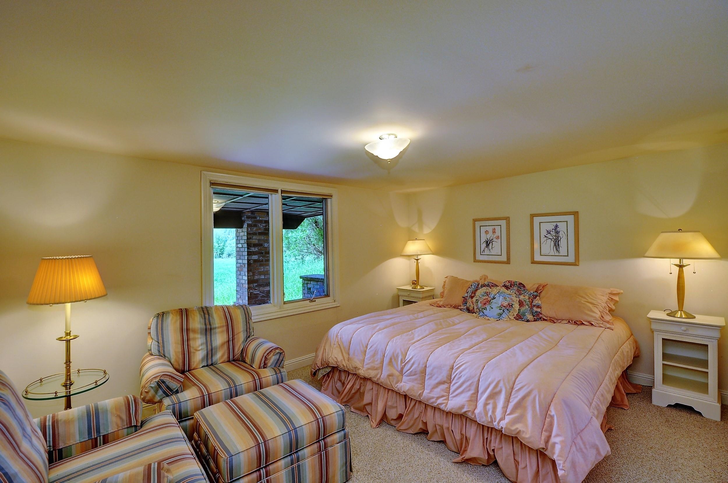 12719 N VISTAWOOD Ct