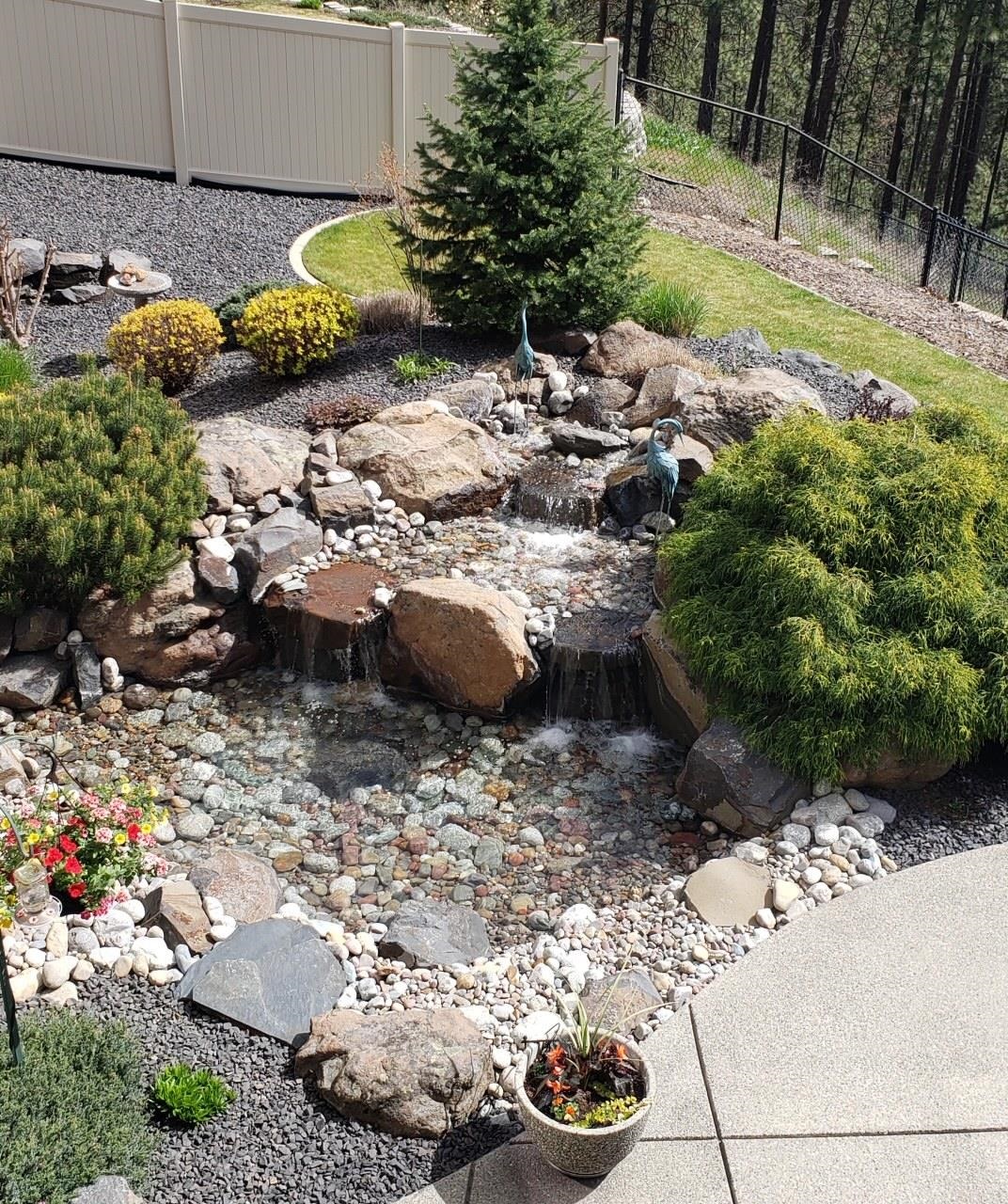 805 W Pheasant Bluff Ct