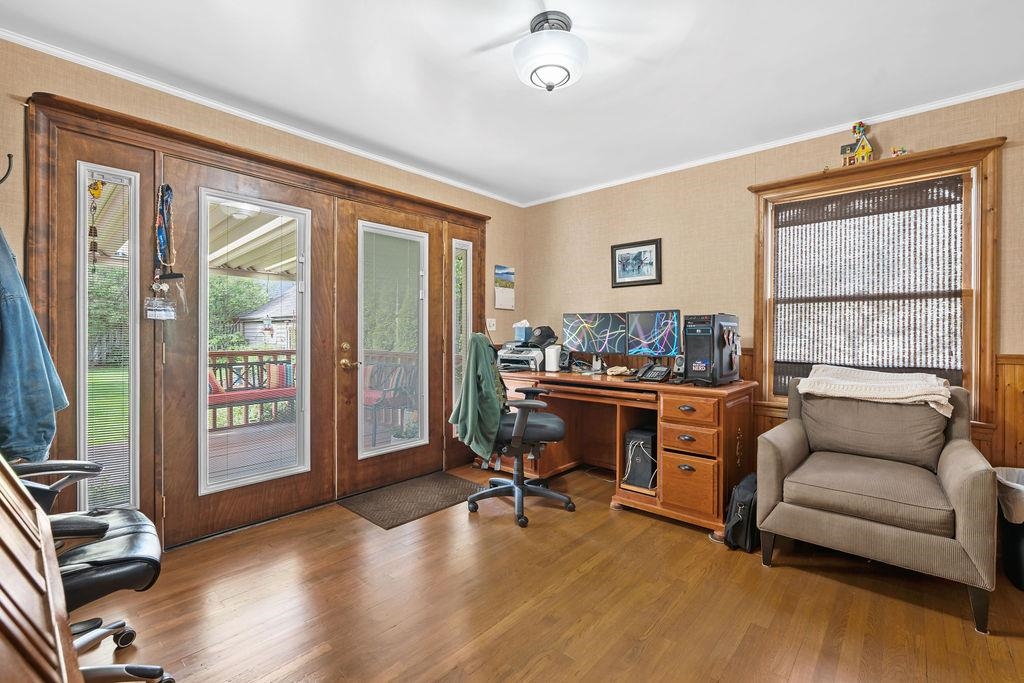 909 W 29th Ave