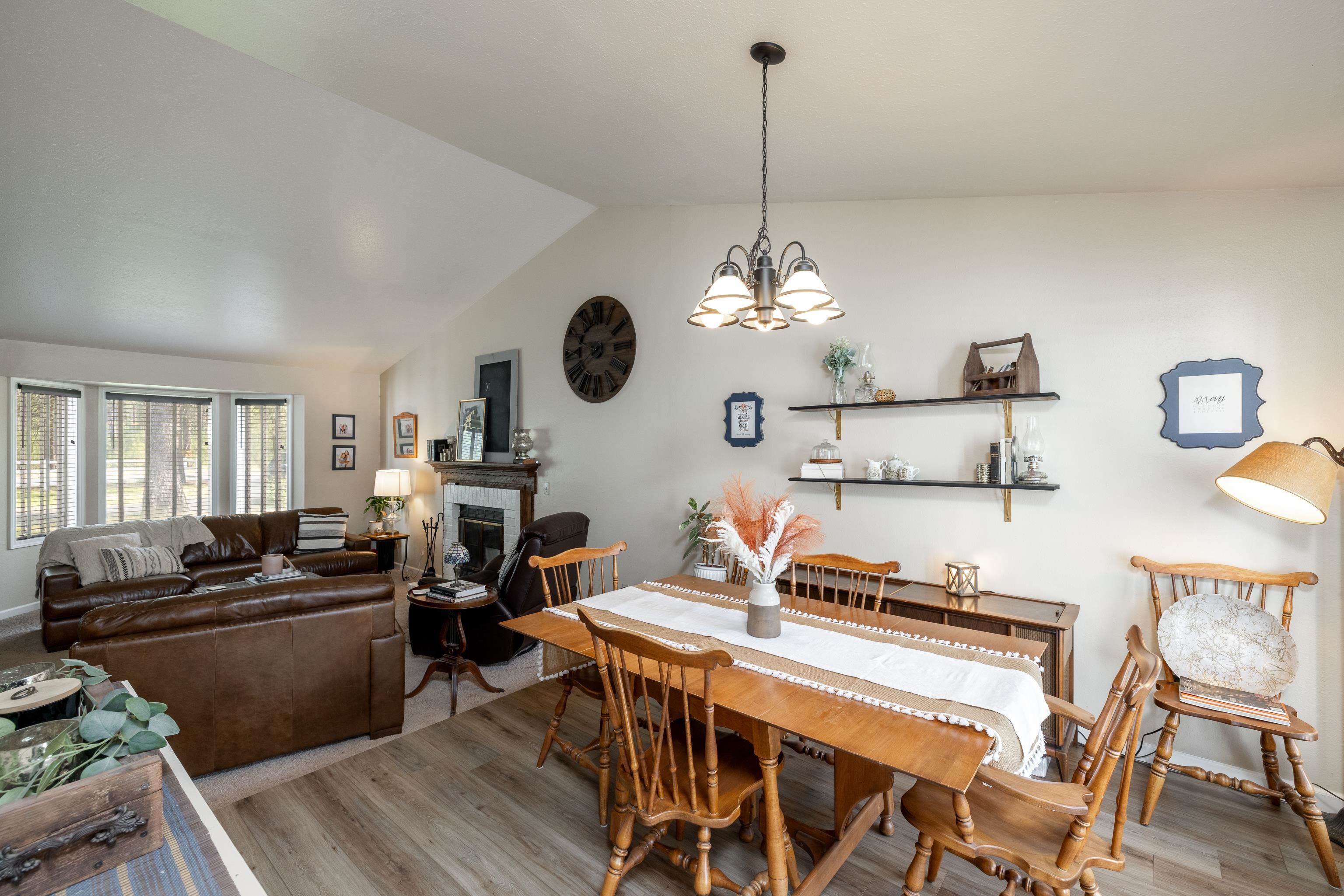 24207 N Elk Chattaroy Rd