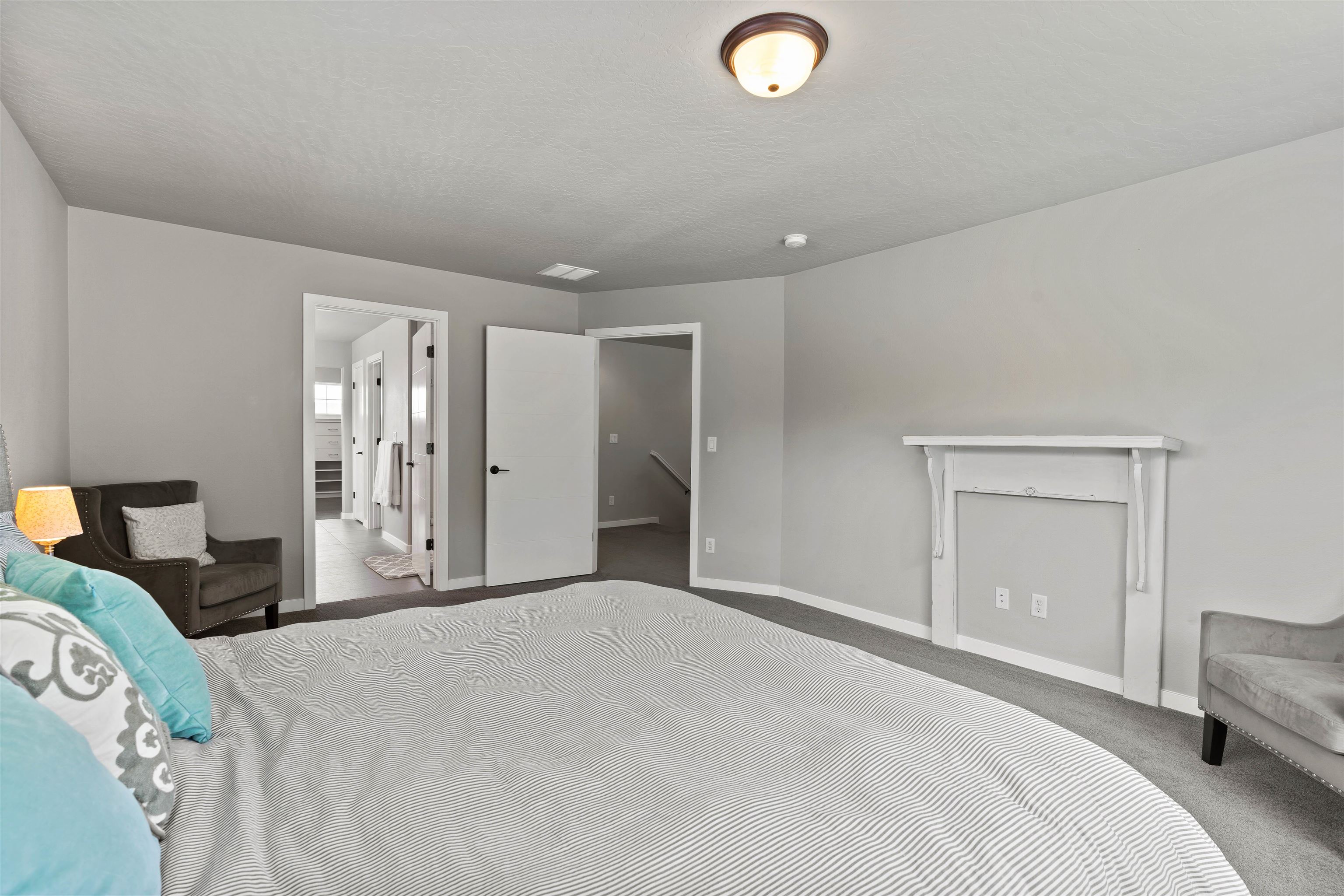 1009 W Siena Peak Dr