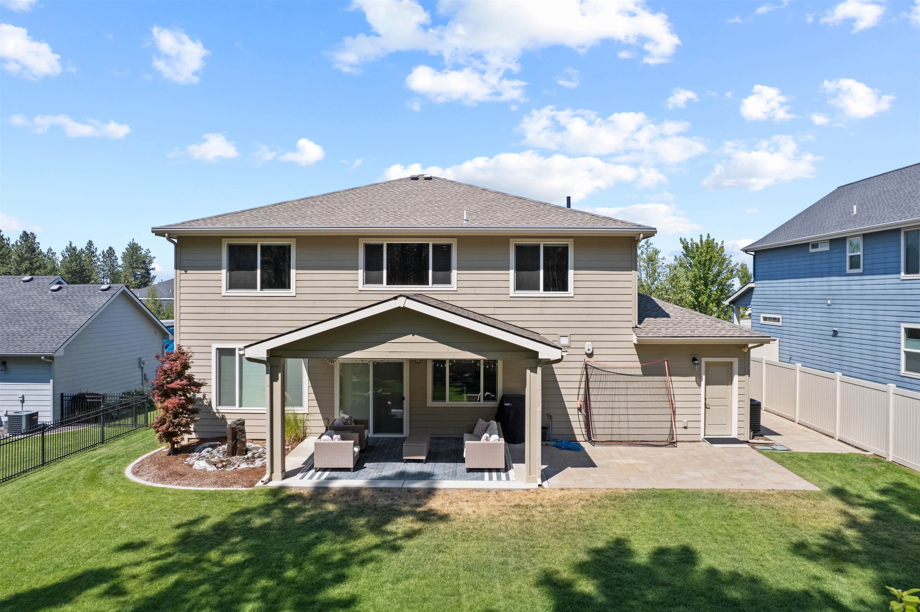 1009 W Siena Peak Dr