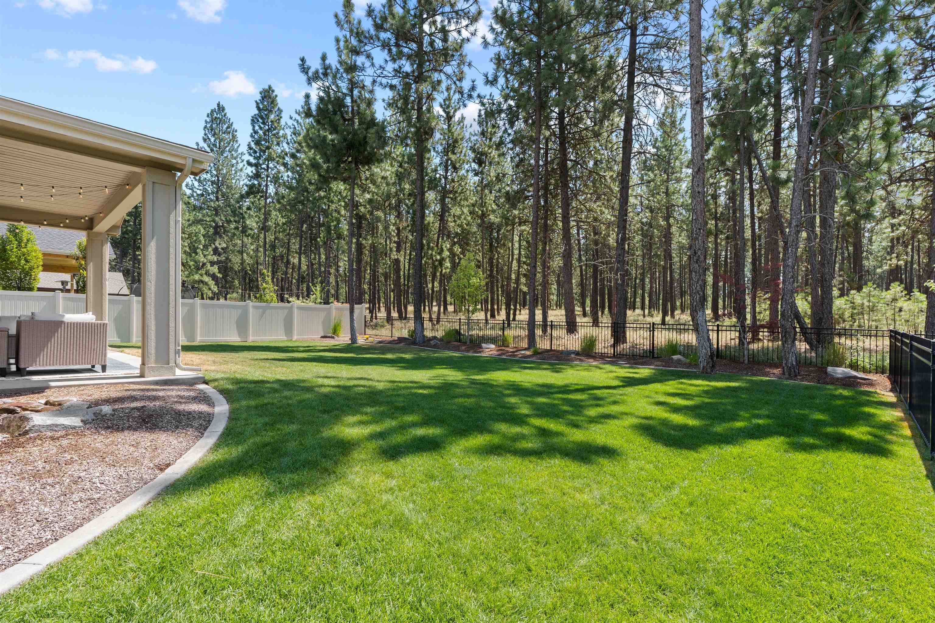 1009 W Siena Peak Dr