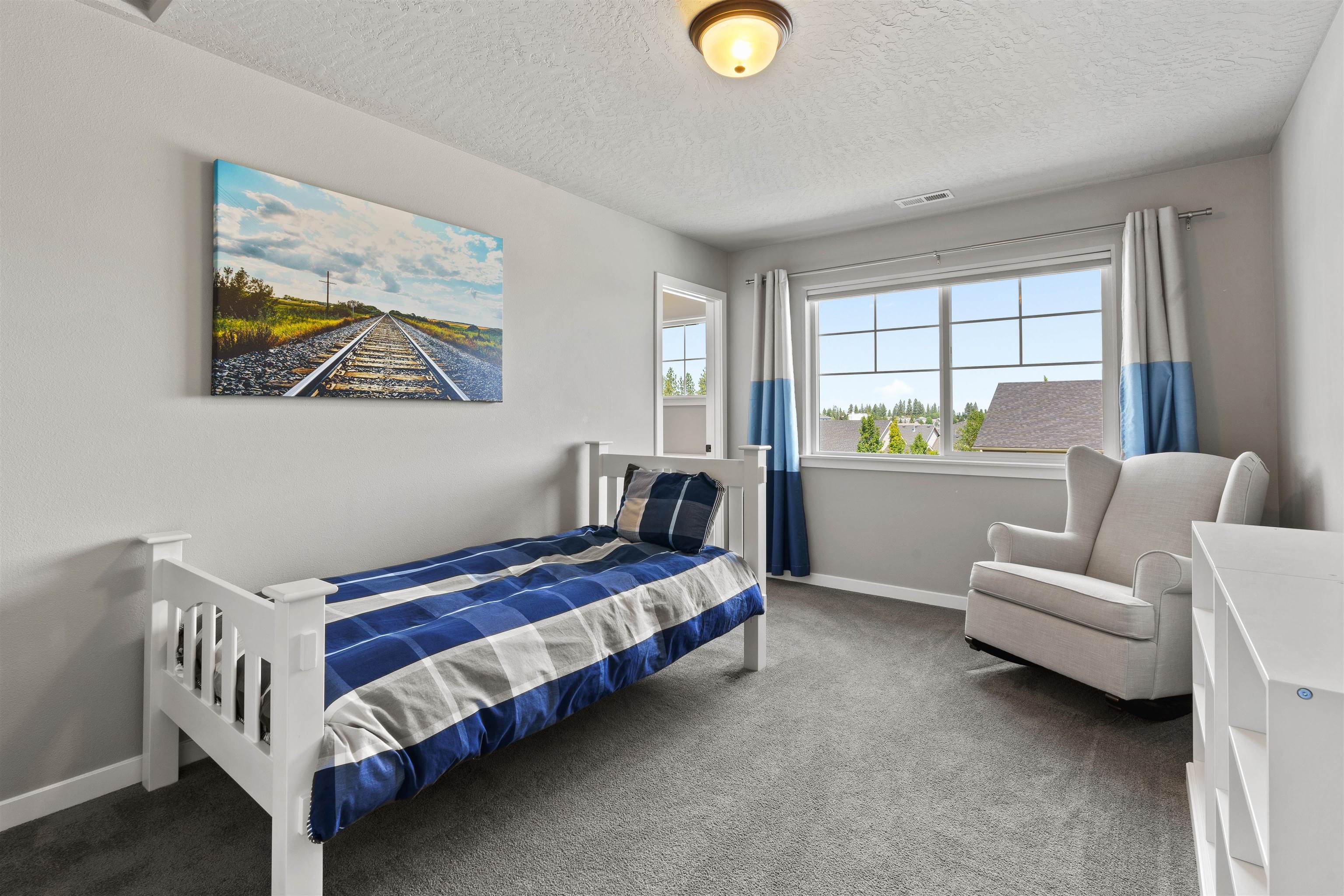 1009 W Siena Peak Dr