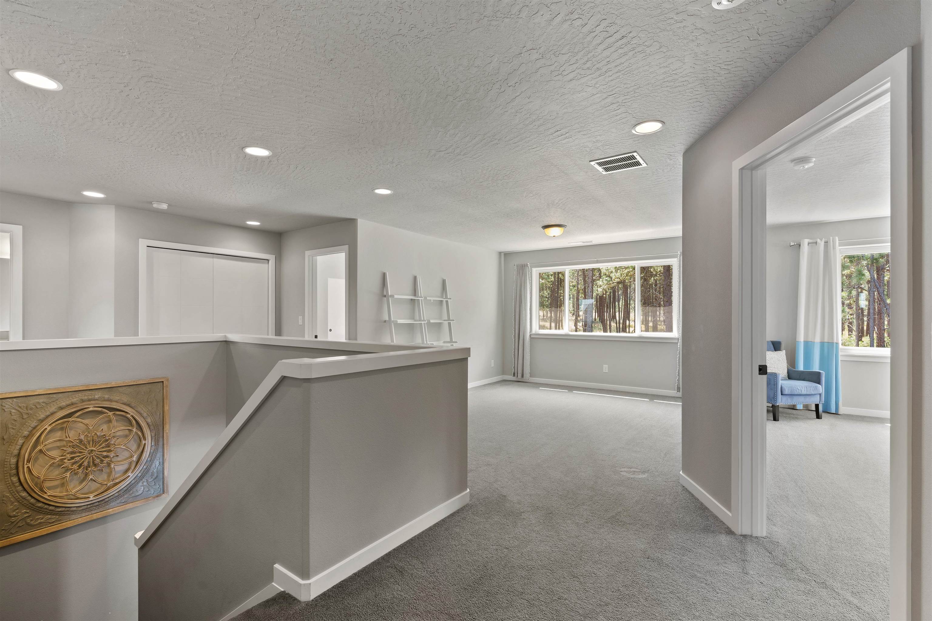 1009 W Siena Peak Dr