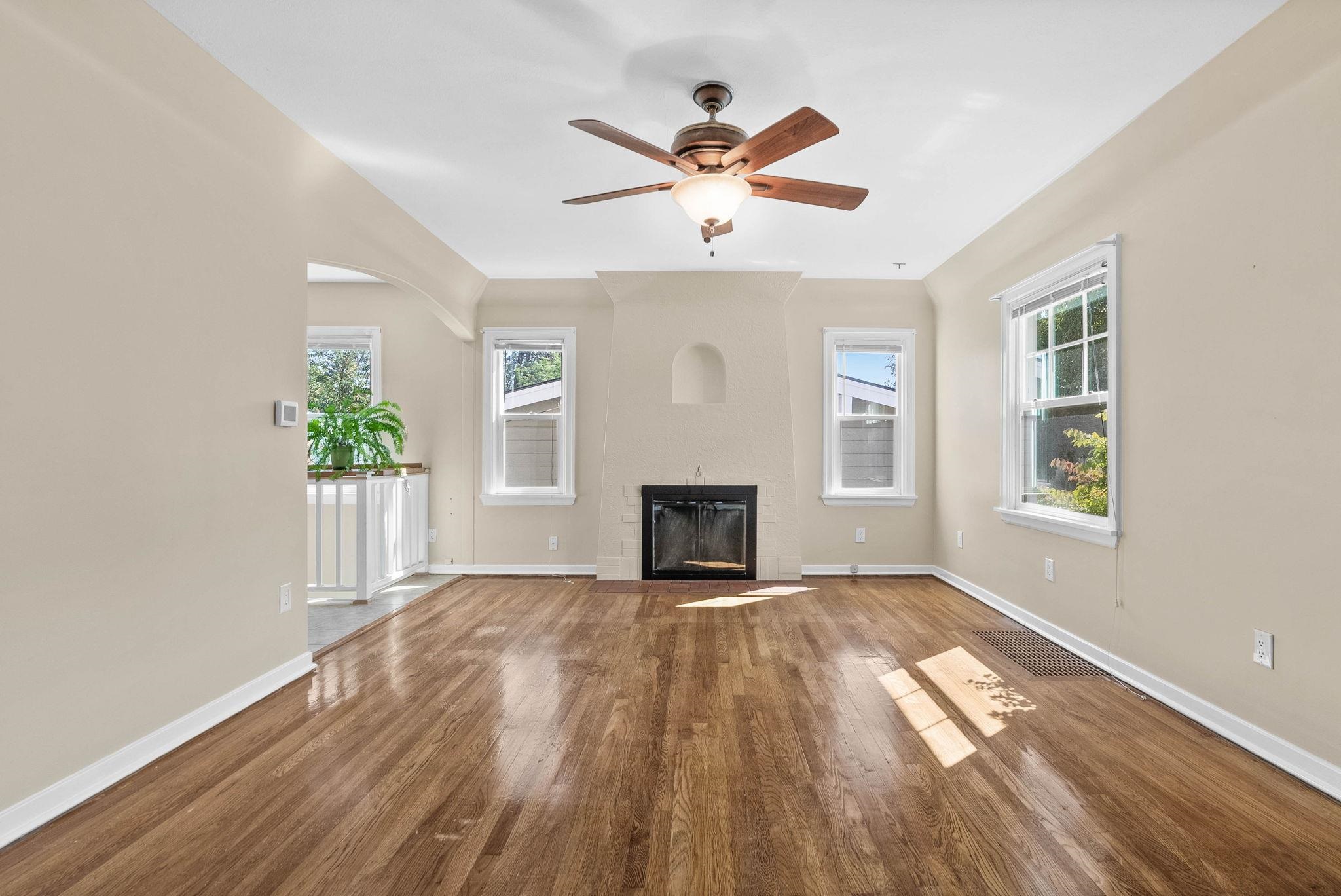 108 W 29TH Ave