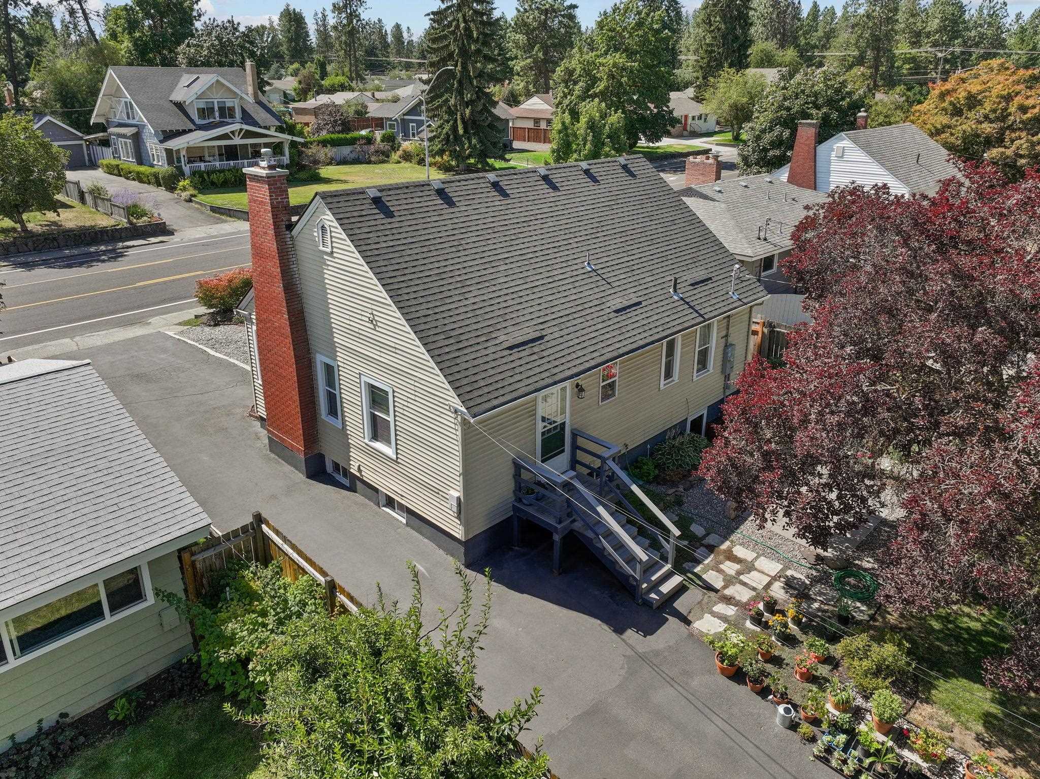 108 W 29TH Ave