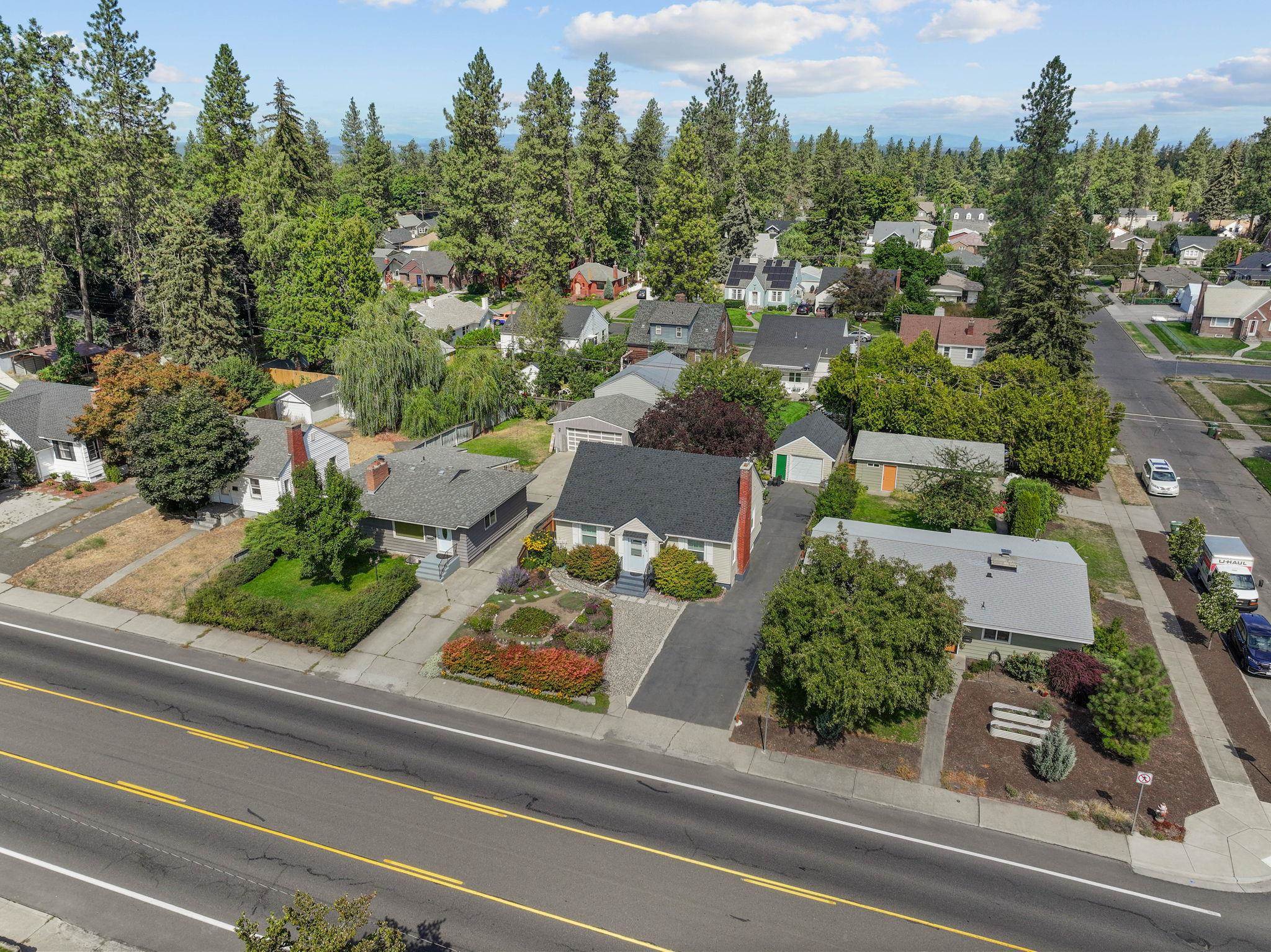 108 W 29TH Ave