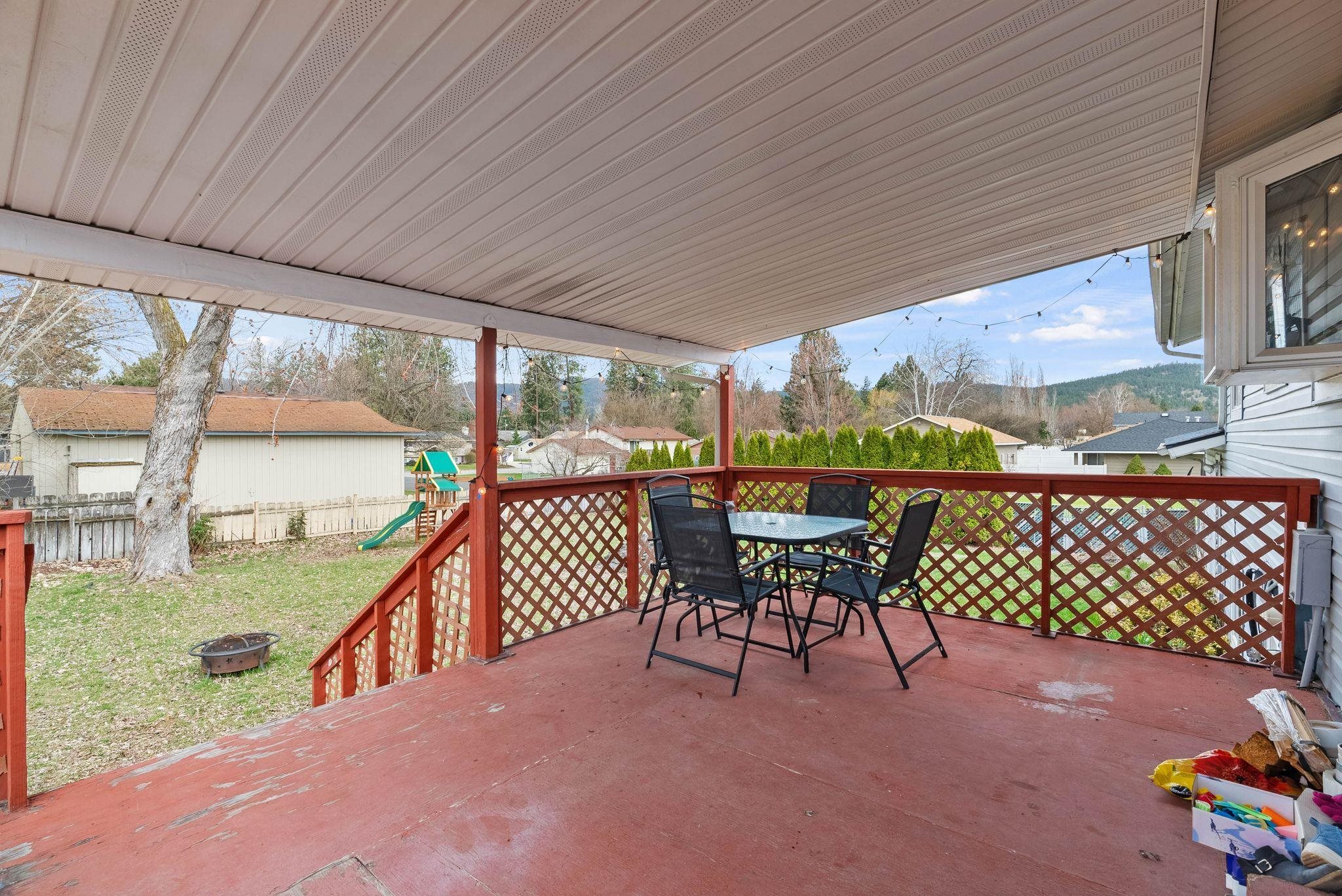 11406 E 34TH Ave