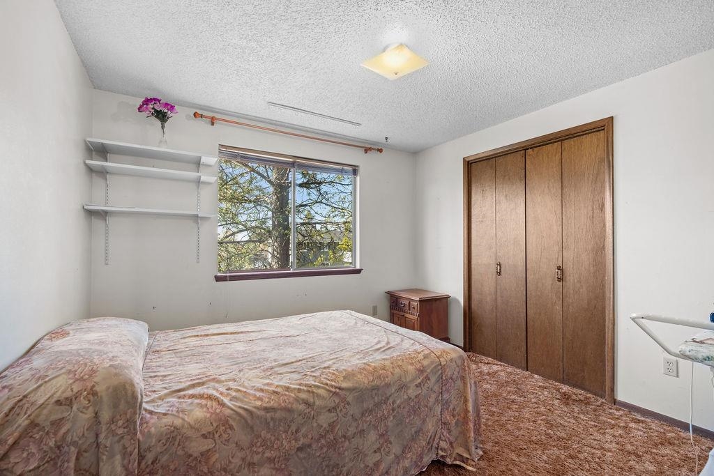 1406 Gary St