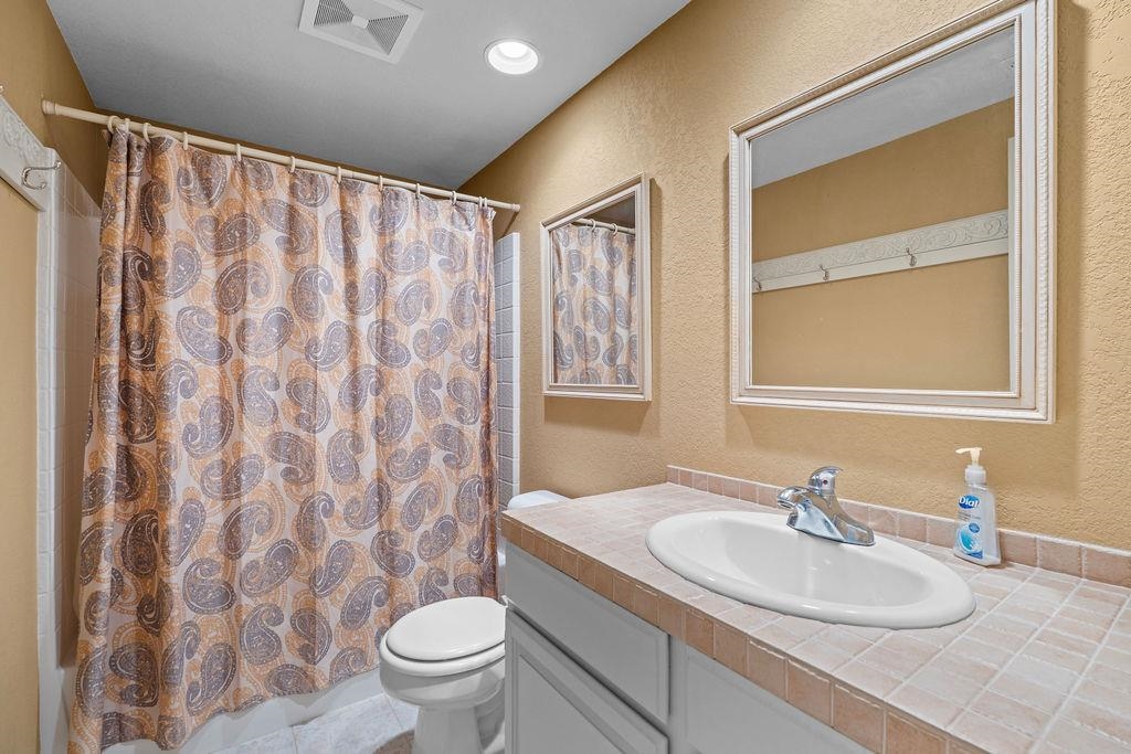 897 Townsend Sackman Rd