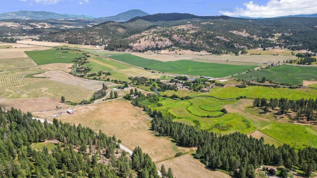 897 Townsend Sackman Rd