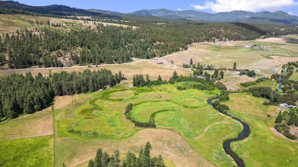 897 Townsend Sackman Rd