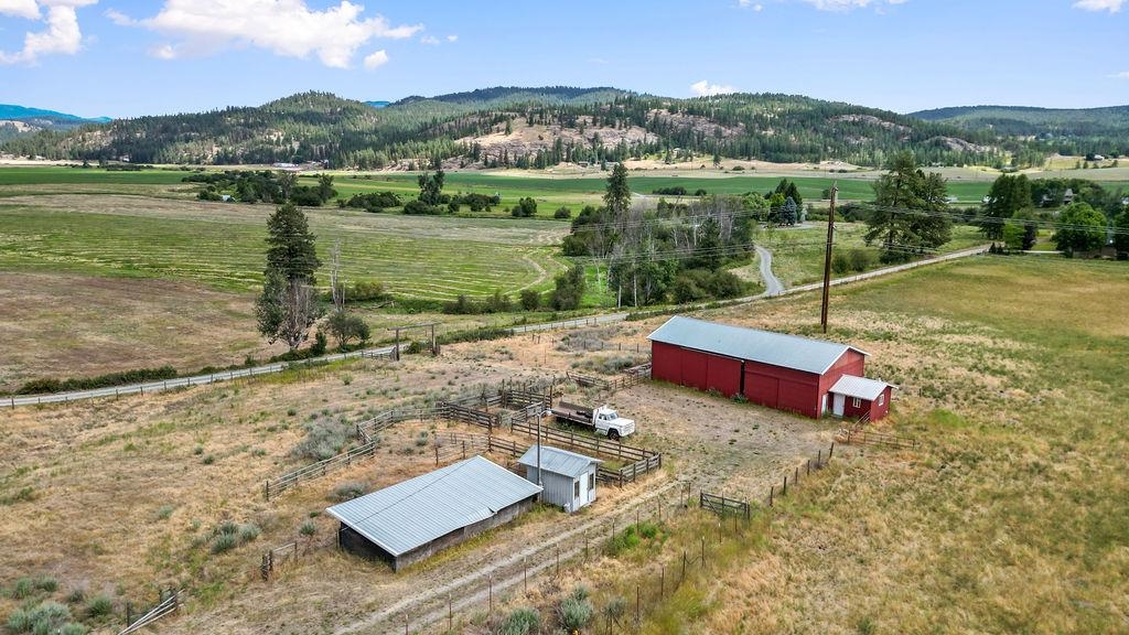 897 Townsend Sackman Rd