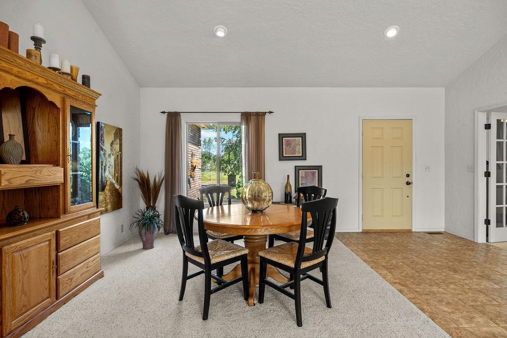 897 Townsend Sackman Rd