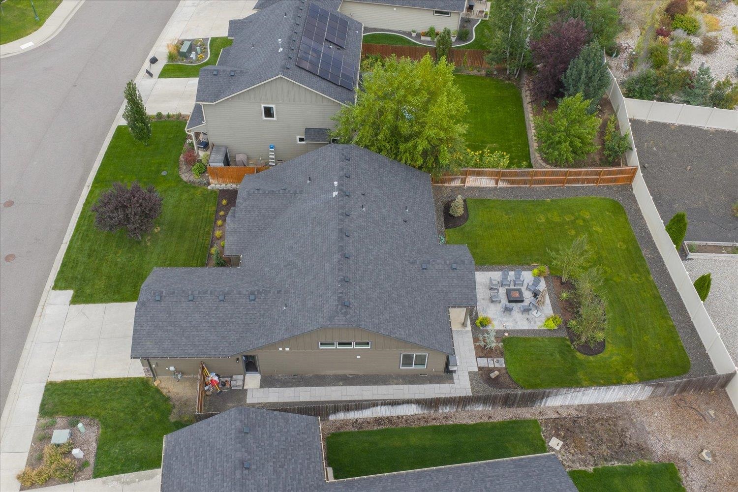 807 W BIRCHBEND Dr