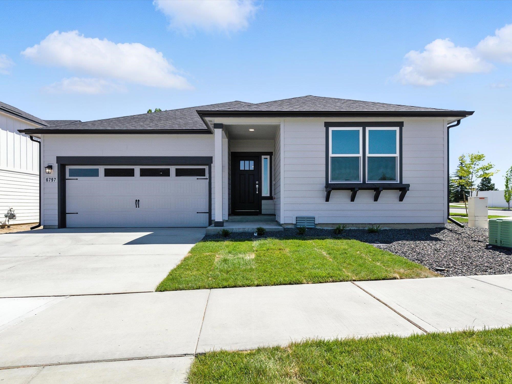1543 W 68th Ave