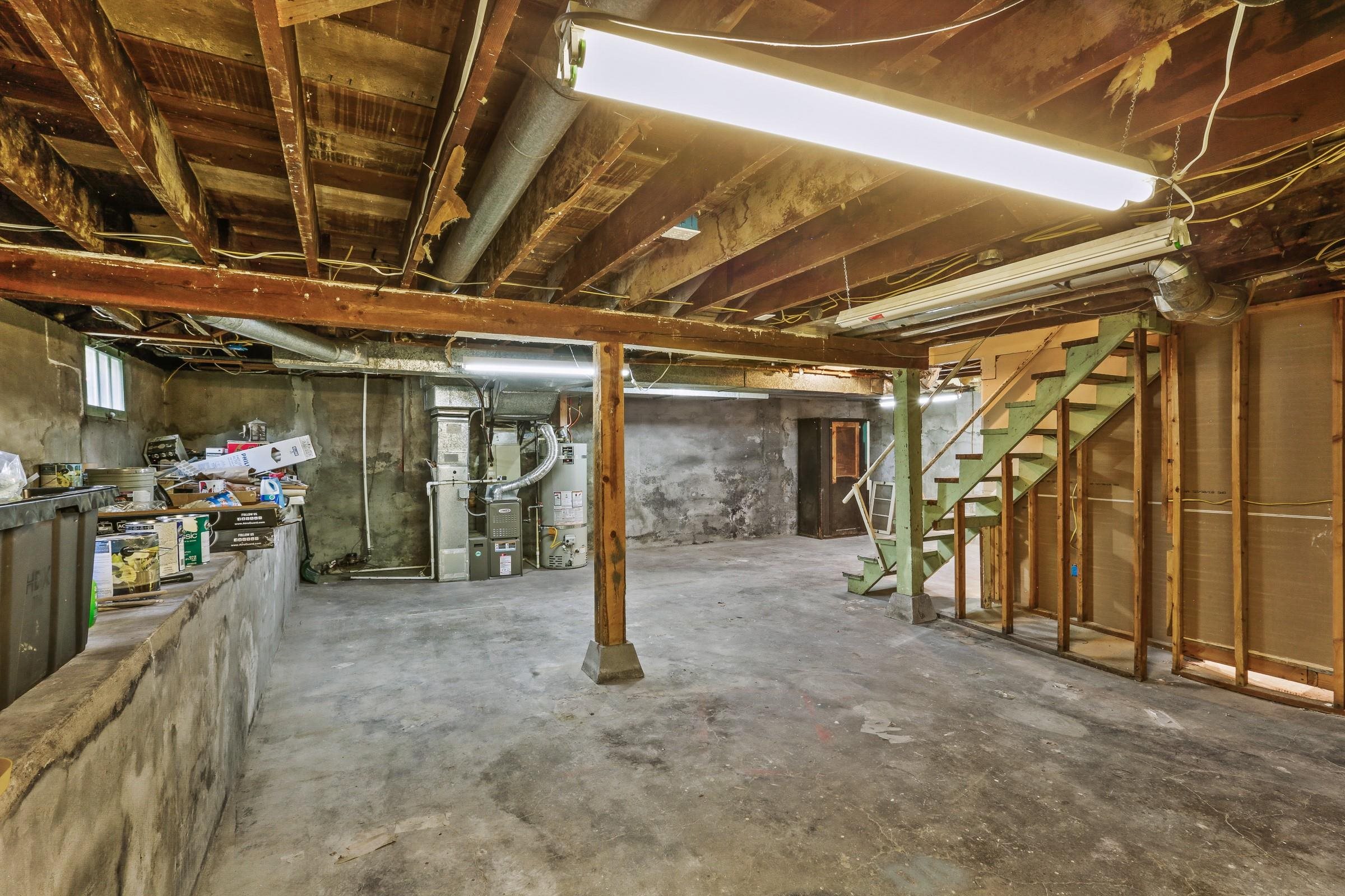 617 W 26TH Ave