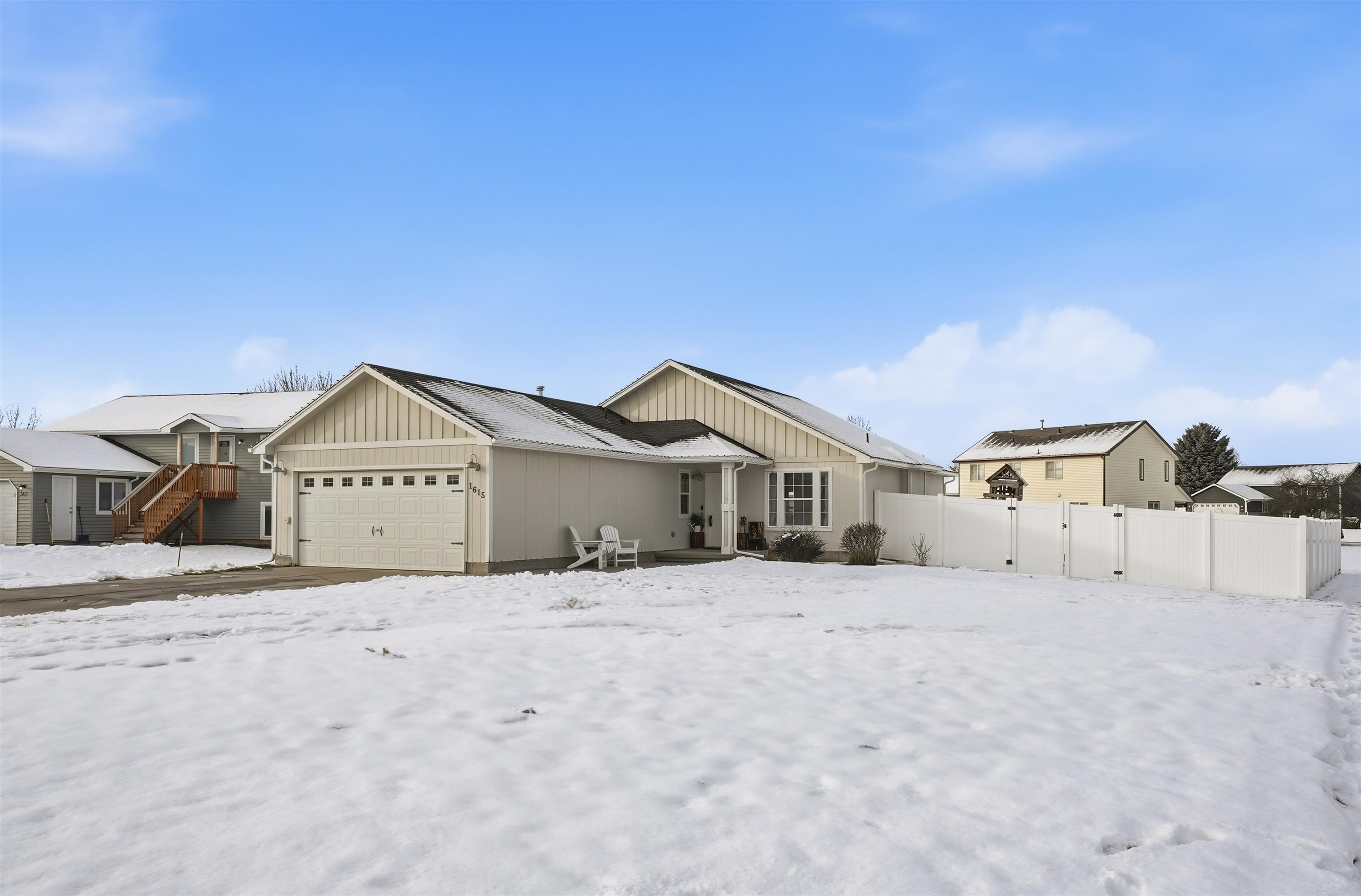 1615 E Laigo Ct