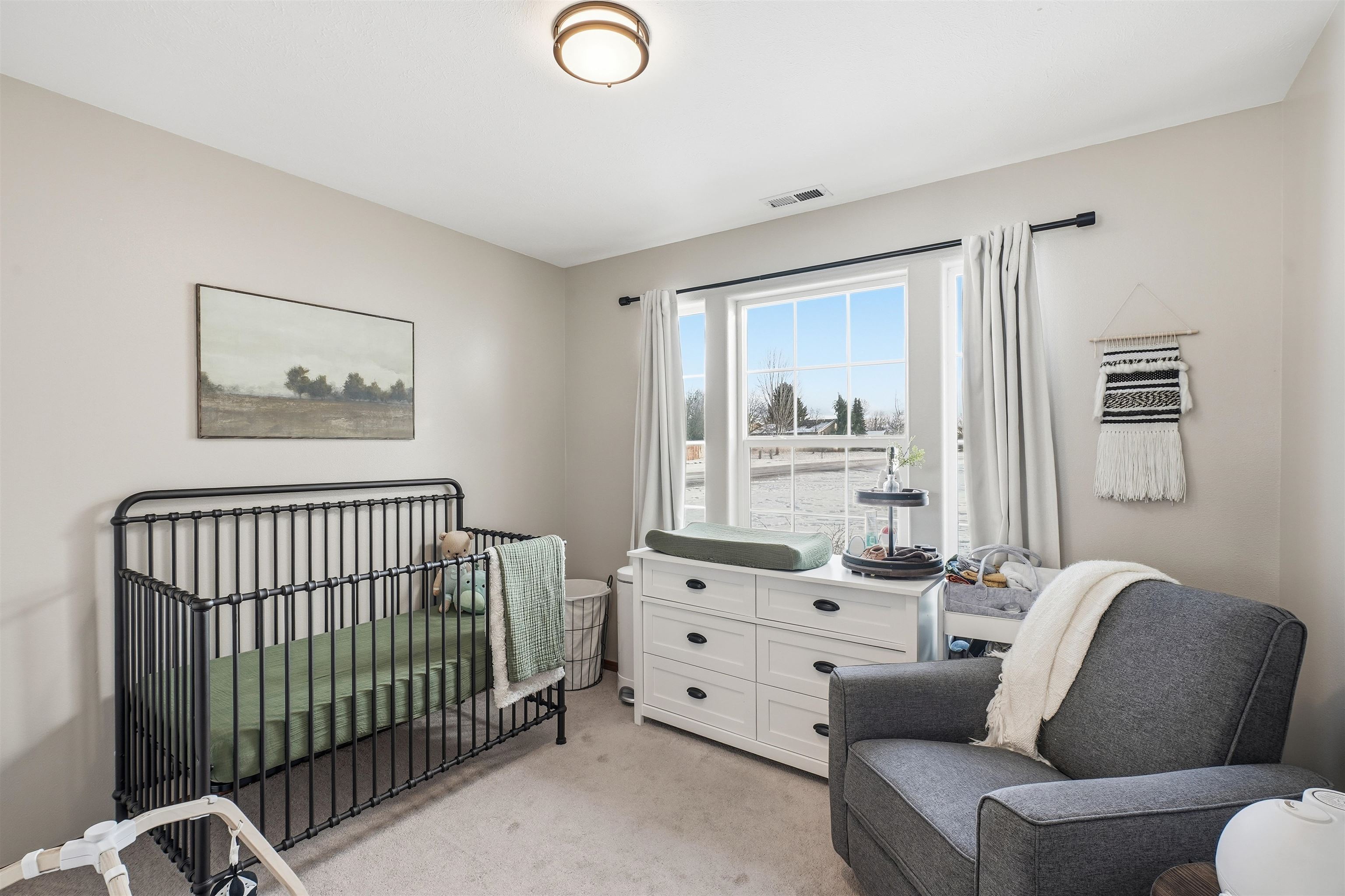1615 E Laigo Ct