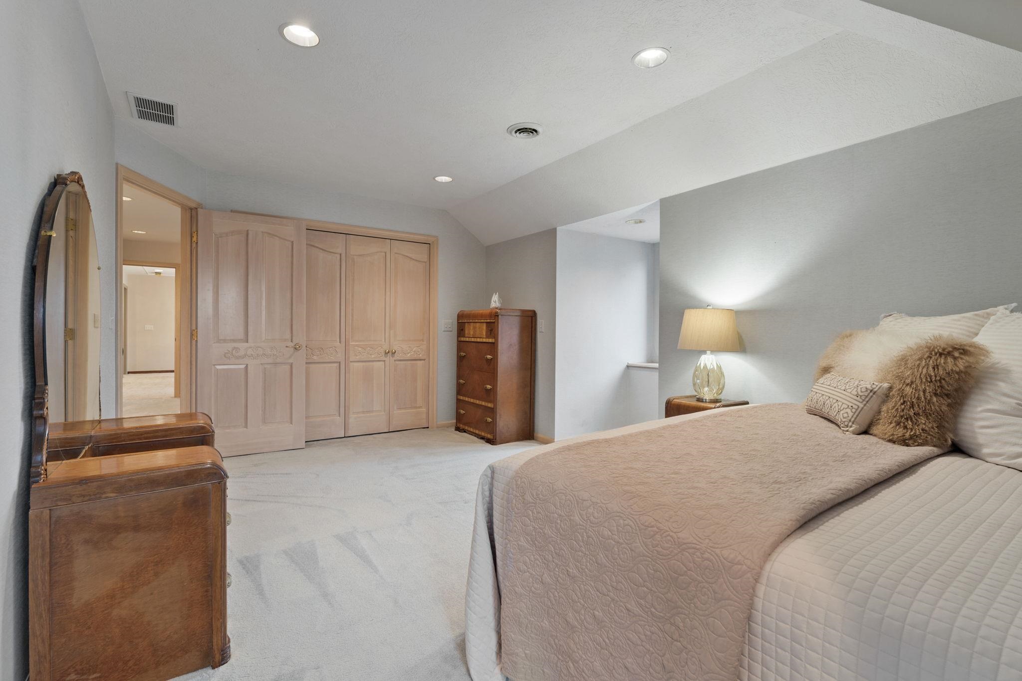5409 S Quail Ridge Cir