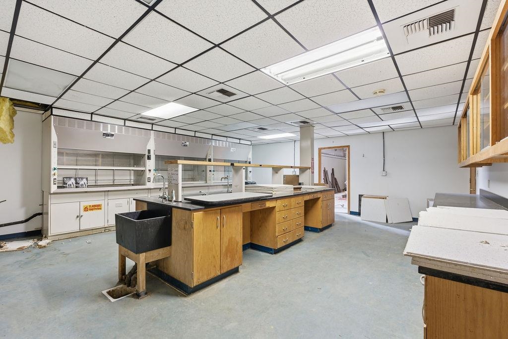 4341 B Springdale Hunters Rd