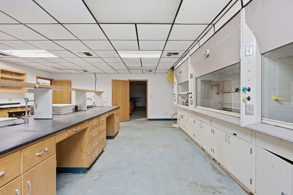 4341 B Springdale Hunters Rd